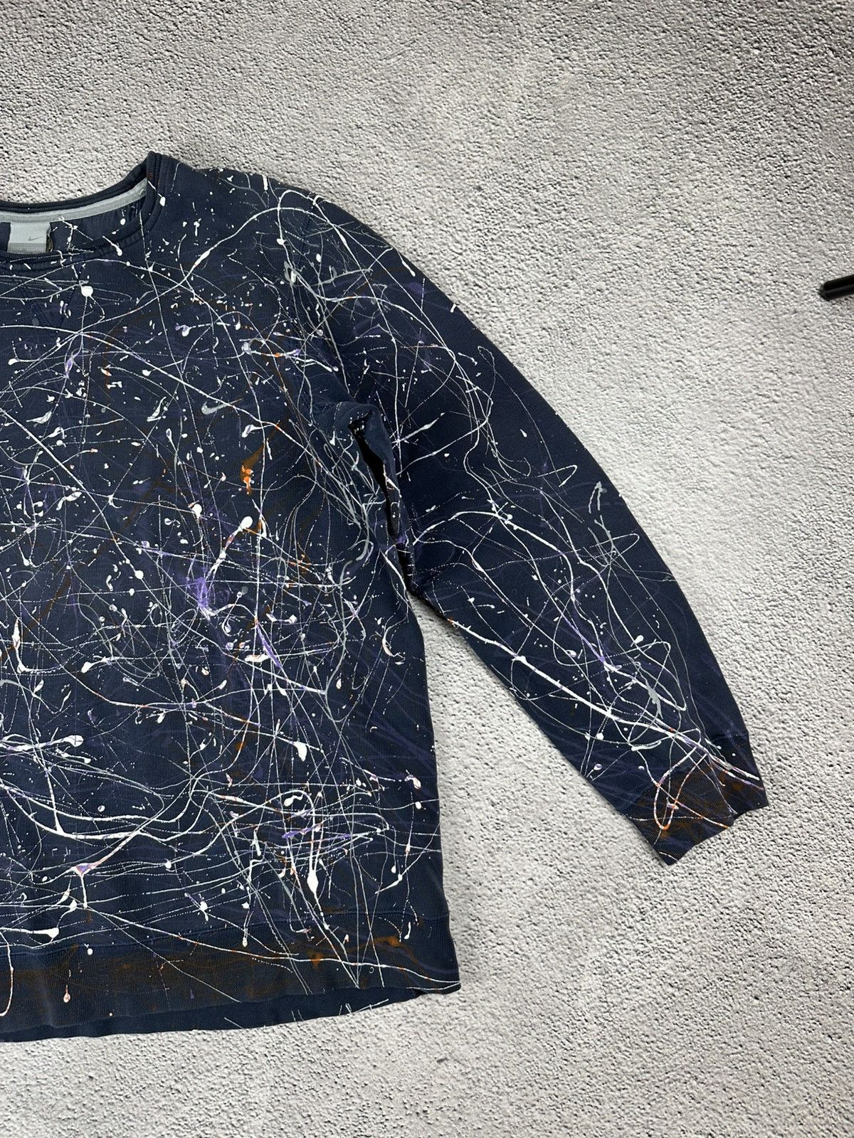 Nike Vintage Nike Custom Tie-Dye Paint Sweatshirt Y2K Distressed Size US M / EU 48-50 / 2 - 4 Thumbnail