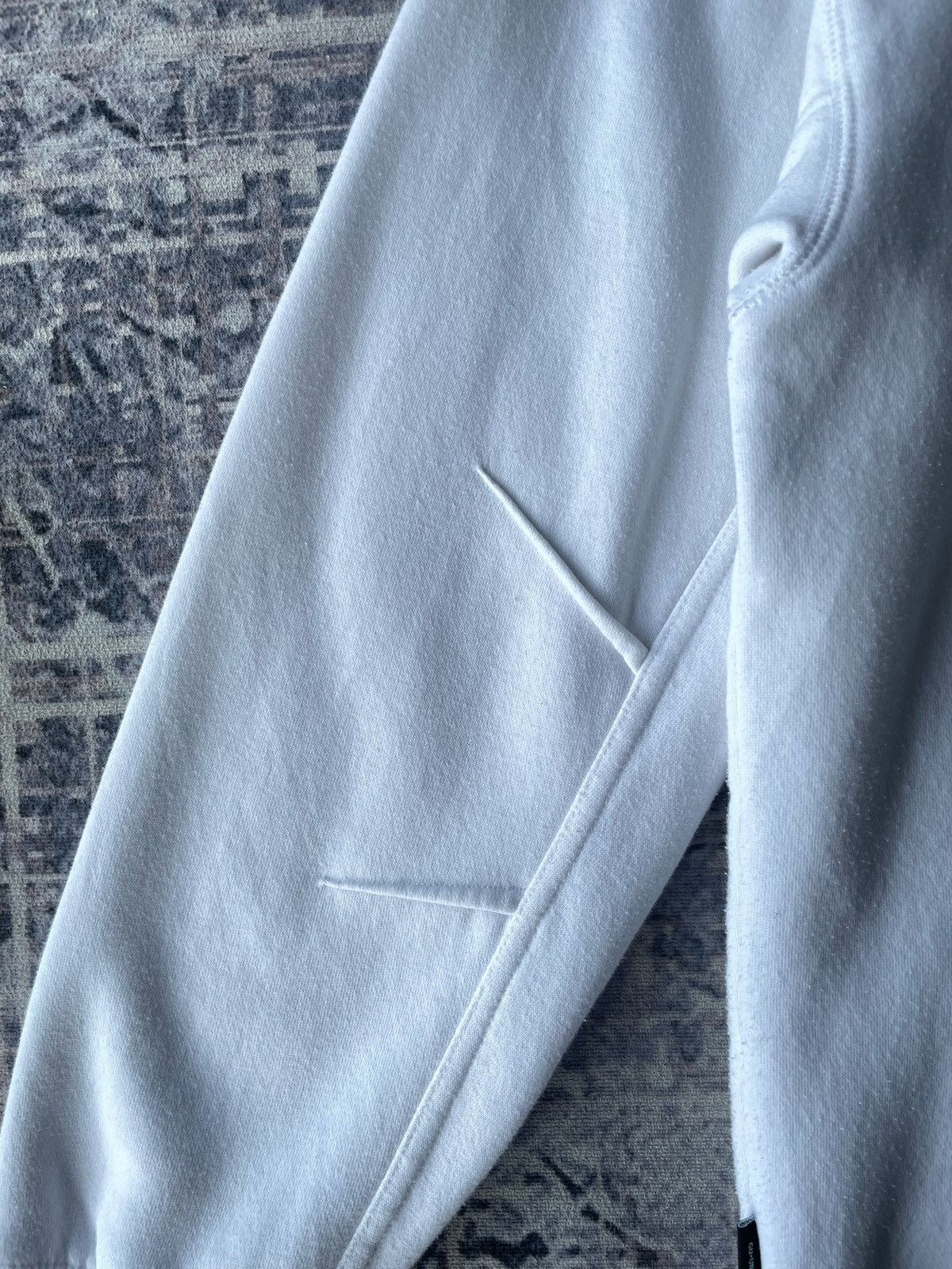 Undercover Undercover GU Freedom Noise Crewceck Size US S / EU 44-46 / 1 - 4 Thumbnail