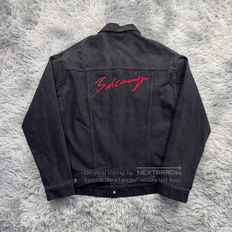 Balenciaga Balenciaga Art Font Denim Jacket Size XXS / US 00 / IT 34 - 1 Thumbnail