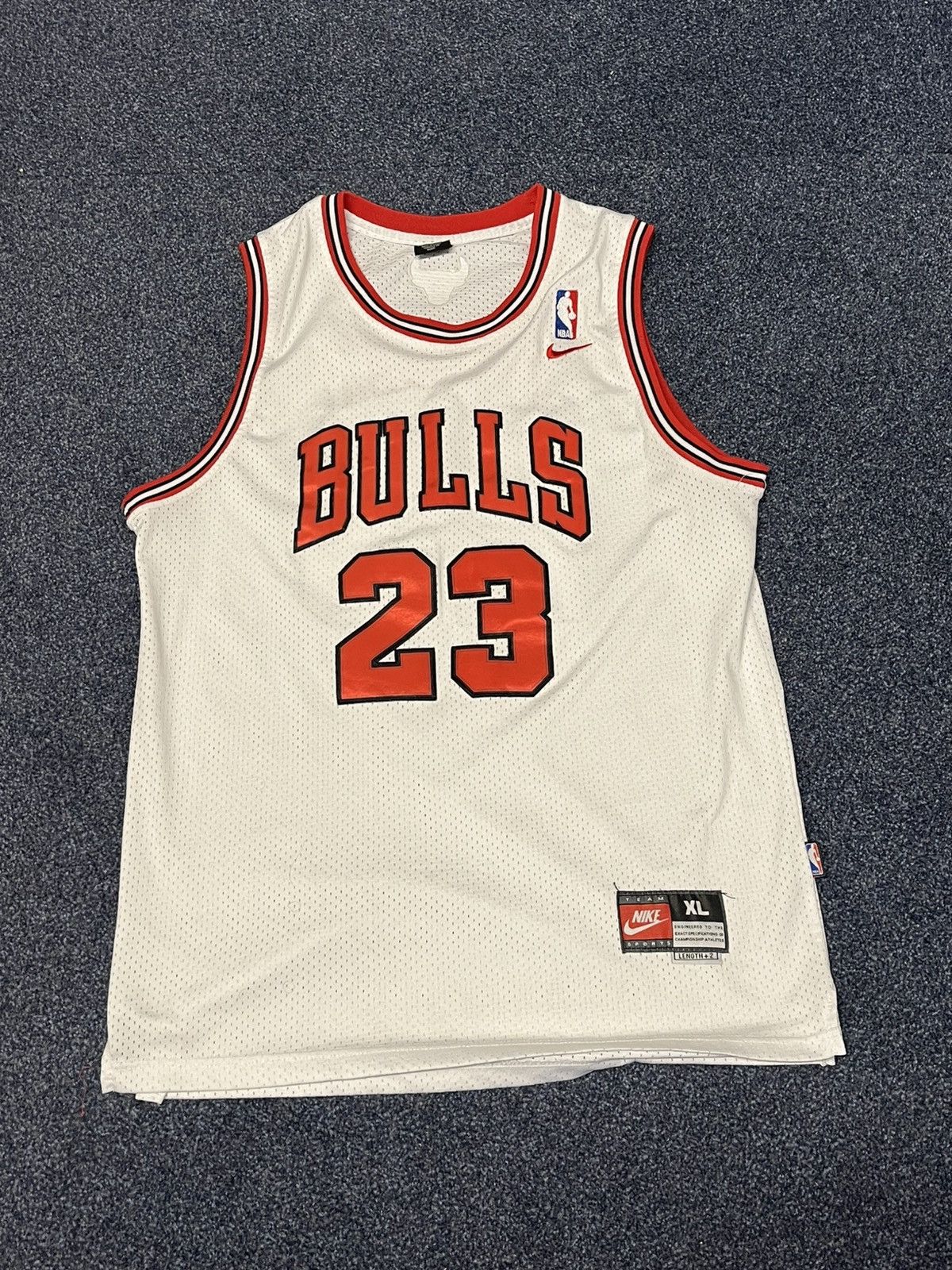 Authentic Michael Jordan Vintage Nike Chicago Bulls Jersey