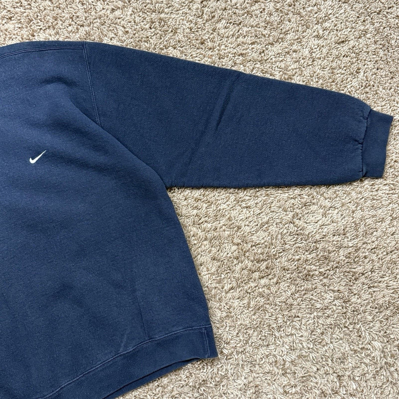 Nike × Vintage Vintage 90’s Nike Embroidered Sweatshirt Navy Blue Pullover Size US L / EU 52-54 / 3 - 5 Thumbnail