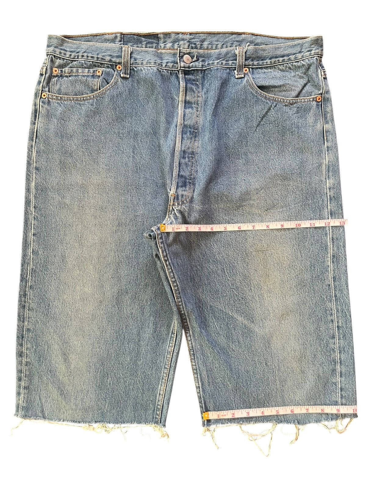 Levi's Vintage 90s Levis 501xx Frayed Baggy Jean Shorts Jorts Size US 40 / EU 56 - 8 Thumbnail