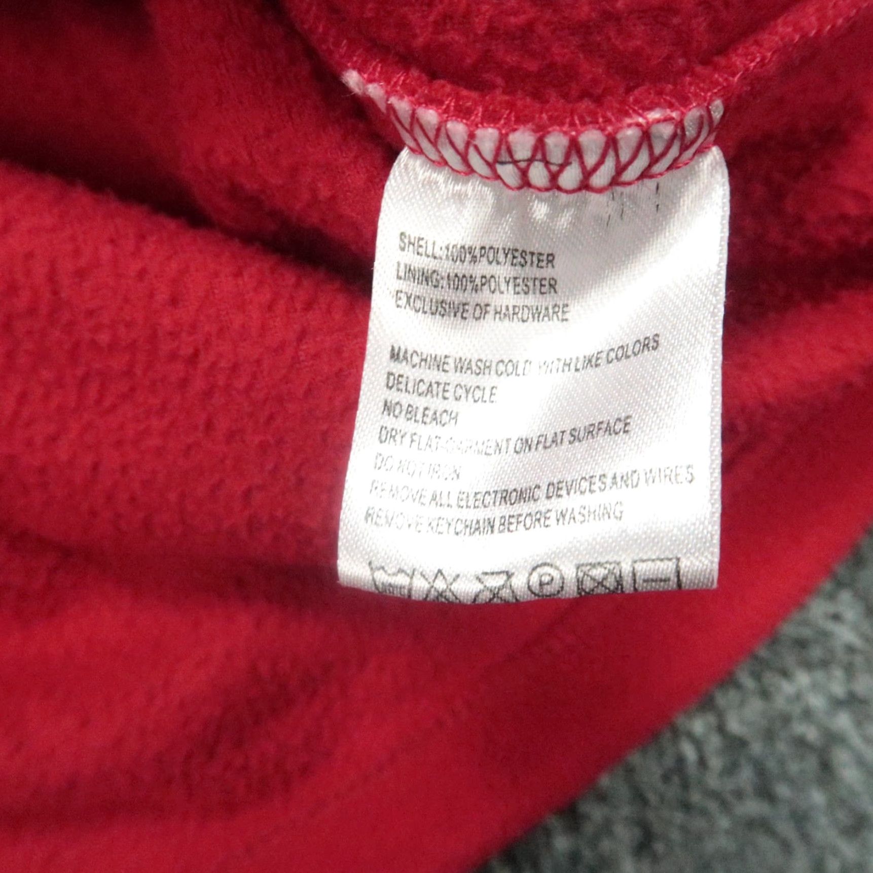 Vintage SCOTTeVEST Pullover Mens Large Red Microfleece 1/4 Zip Pockets Travel Sweater Size US L / EU 52-54 / 3 - 5 Thumbnail