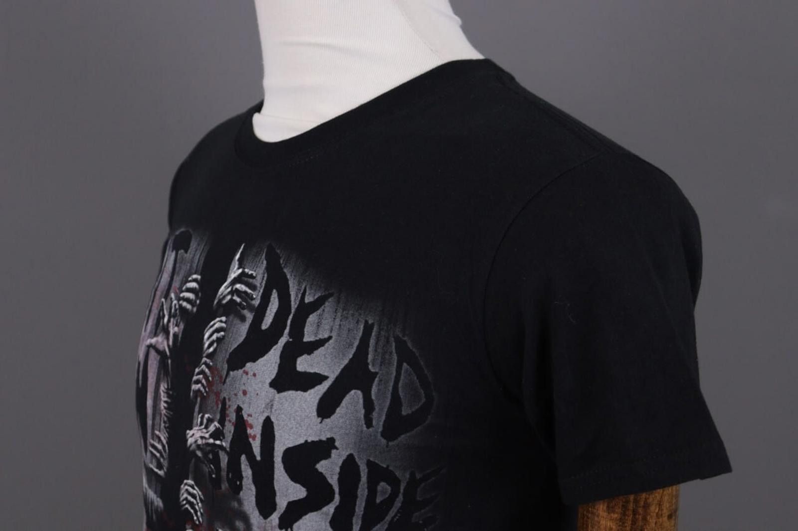Gildan Gildan The Walking Dead AMC Black All Over Print Size S Size US S / EU 44-46 / 1 - 10 Thumbnail