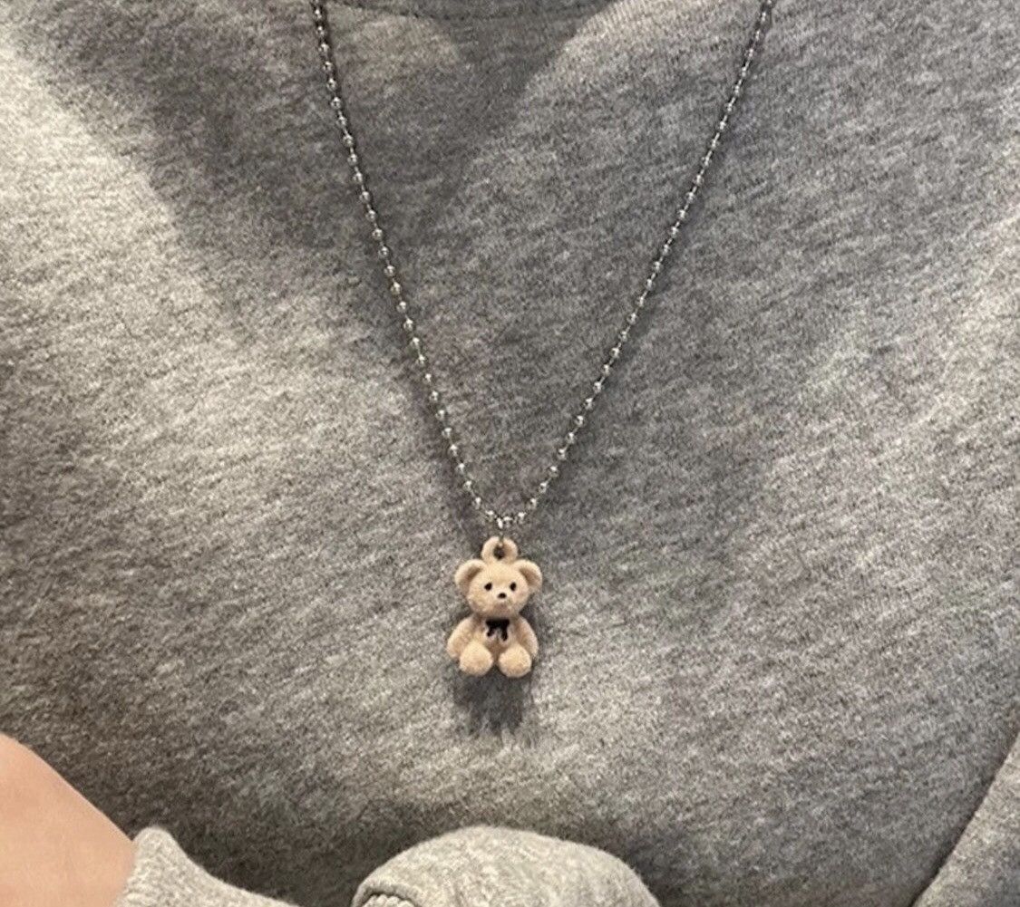 Jewelry Flocking Bear Pendant Necklaces Size ONE SIZE - 2 Thumbnail