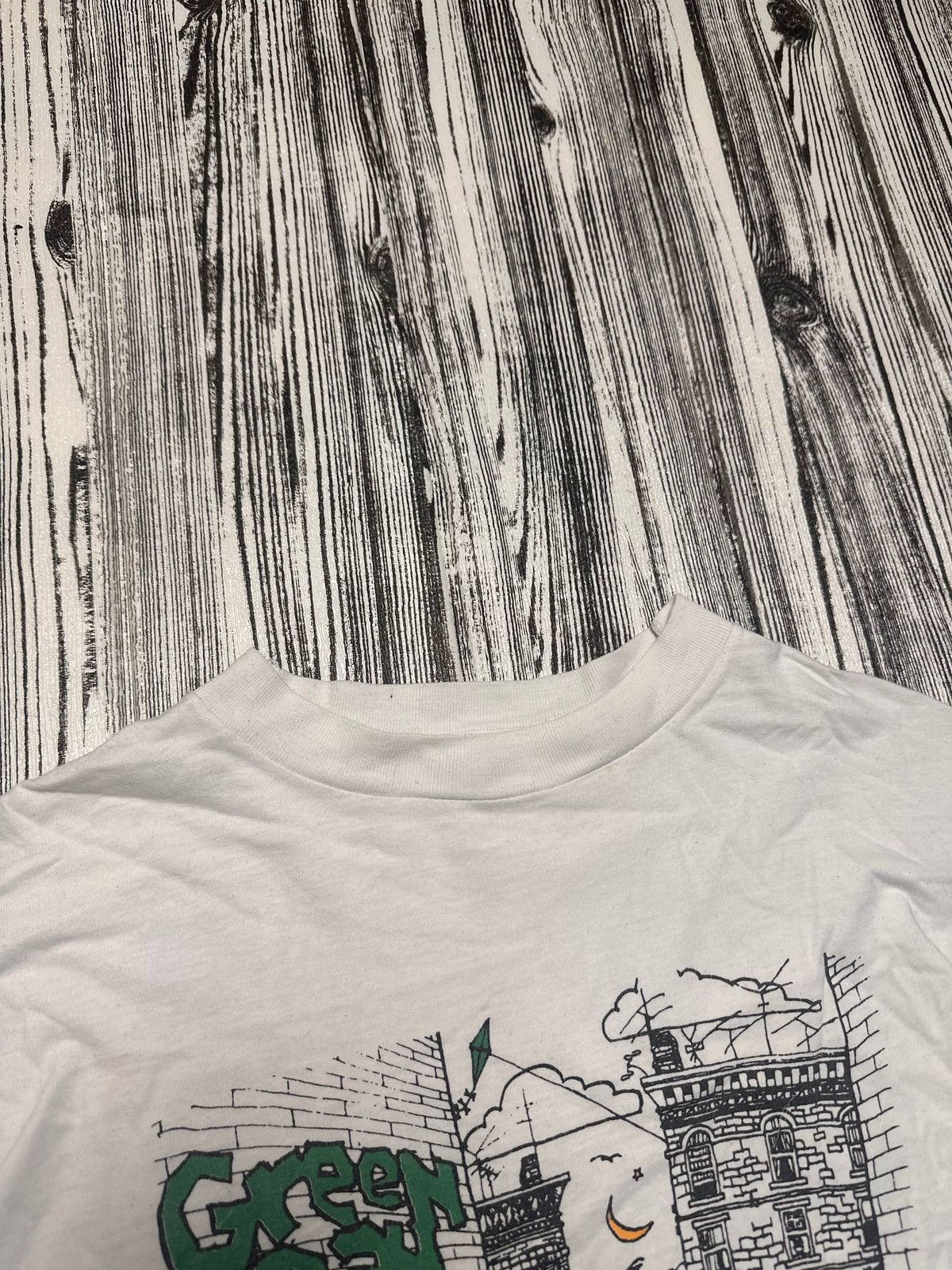 Vintage Green Day 1995 Vintage Rare Street Scene Graphic T-Shirt XL Size US XL / EU 56 / 4 - 6 Thumbnail