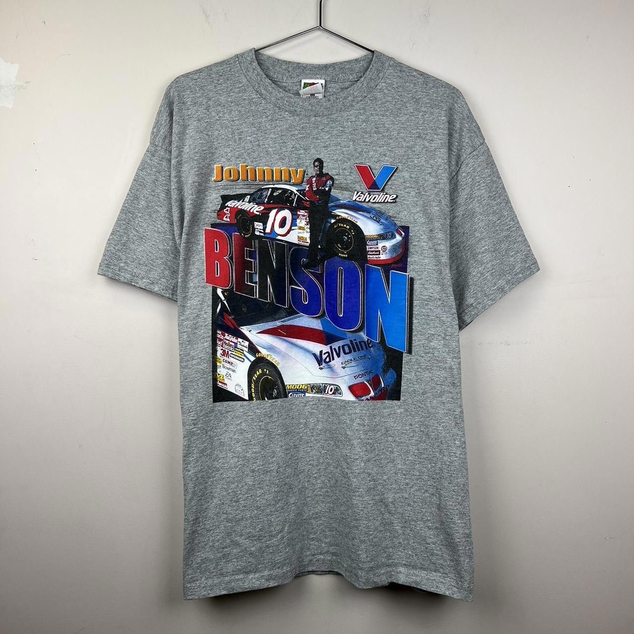NASCAR × Vintage Johnny Benson Valvoline Racing Graphic T-Shirt Size US XL / EU 56 / 4 - 1 Thumbnail