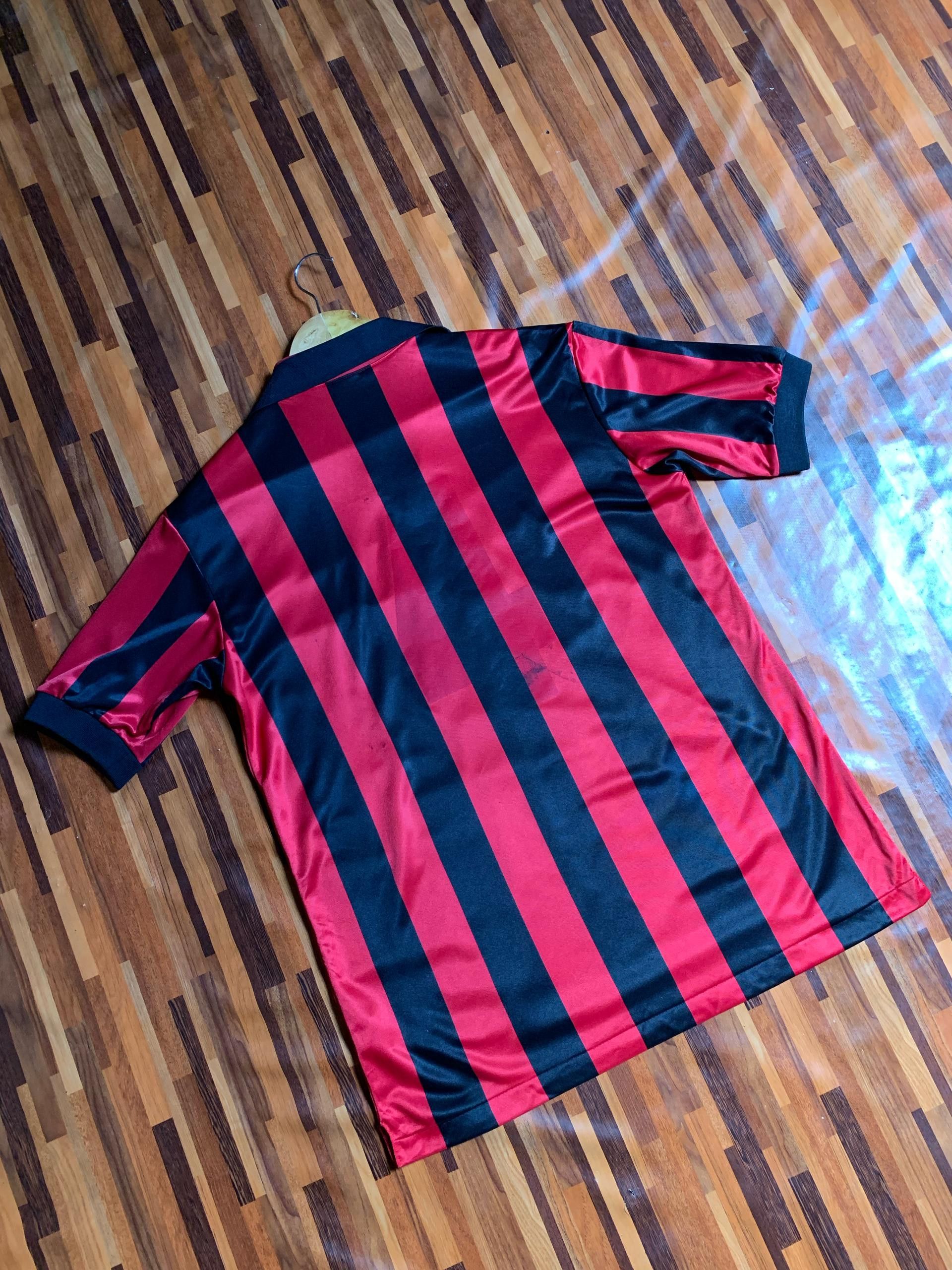 Vintage Kappa AC Milan RED BLACK 80'S single stich Japanese edition Size US L / EU 52-54 / 3 - 5 Thumbnail