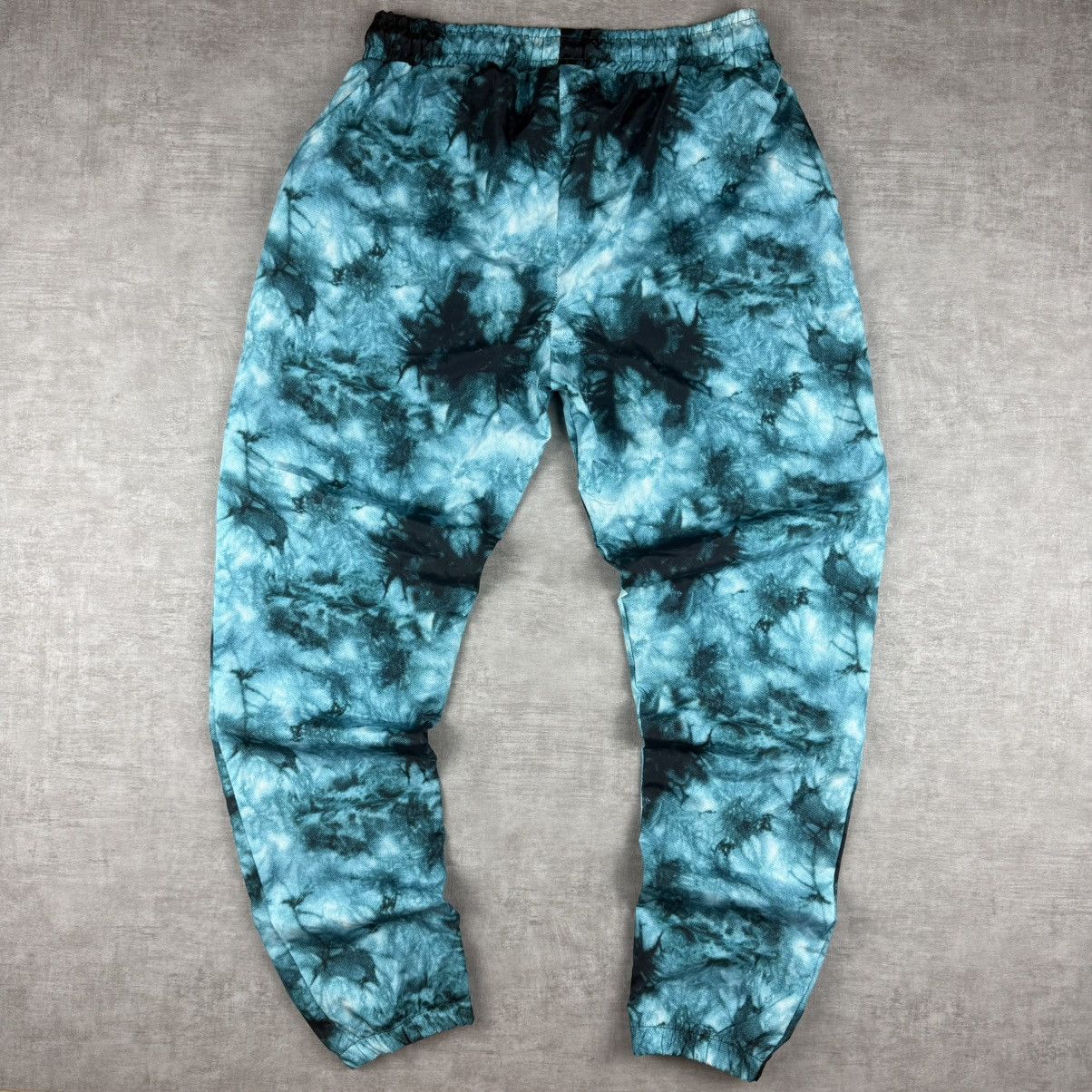Boohoo BoohooMAN Joggers Size US 33 - 9 Thumbnail