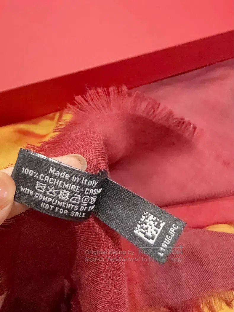 Chanel Chanel cashmere scarf. Size ONE SIZE - 4 Thumbnail