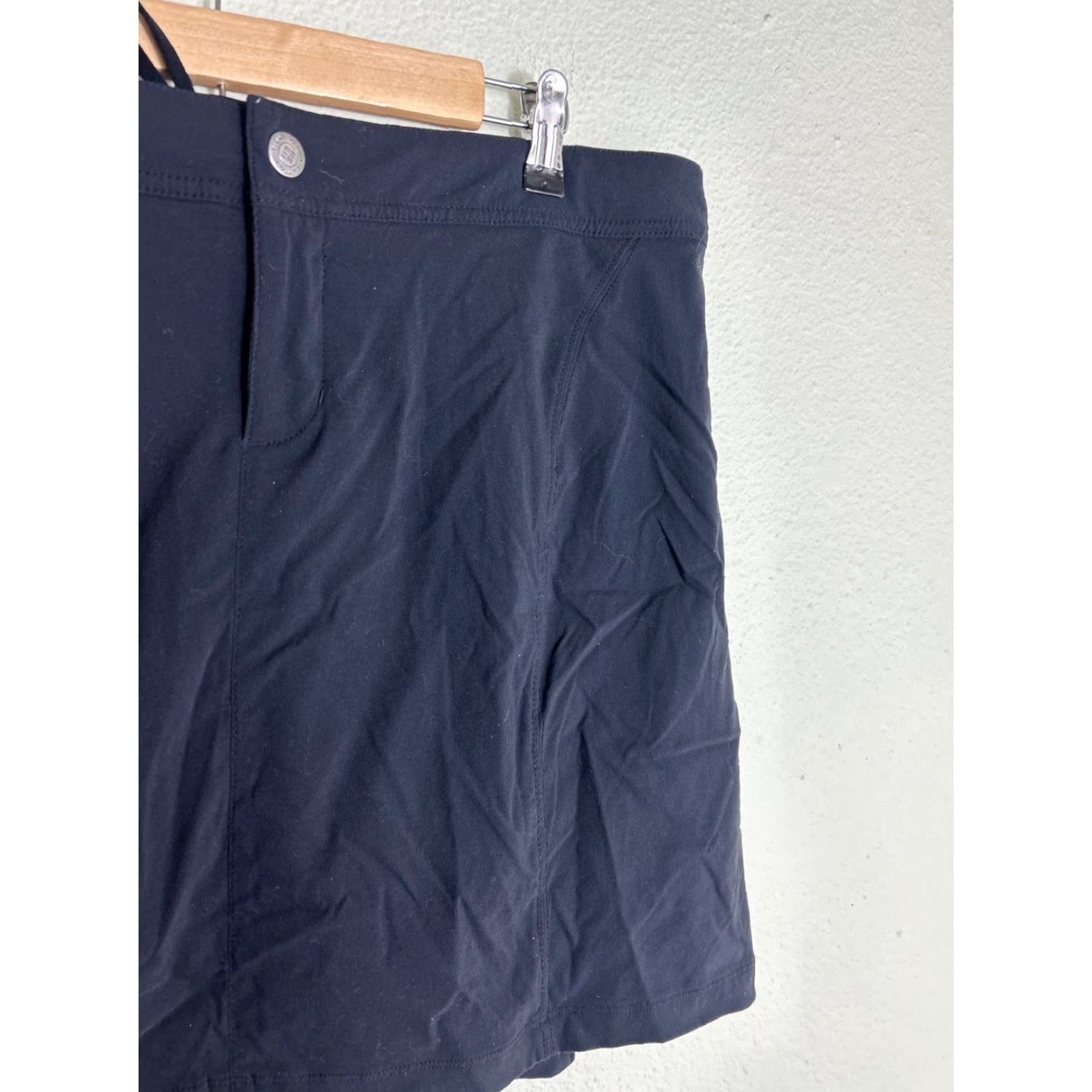 Vintage Columbia Skort Womens 12/44 Black Omni Shield Activewear Athletic Skort 36x17.5 Size 34" / US 12 / IT 48 - 3 Thumbnail