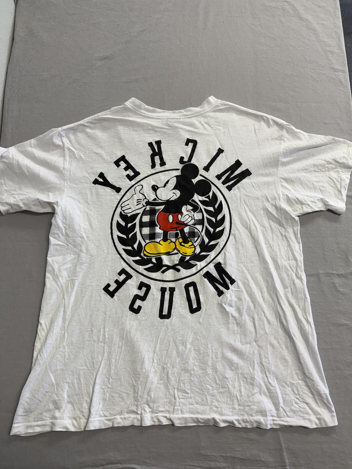 Delta Vintage Mickey Mouse College T-shirt Breakthrough Handshake Size US XL / EU 56 / 4 - 2 Thumbnail