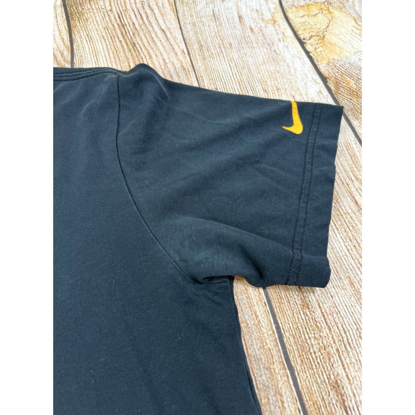 Nike Nike Shirt Mens Kobe Bryant Lakers Black Dri-Fit Medium Size US M / EU 48-50 / 2 - 5 Thumbnail
