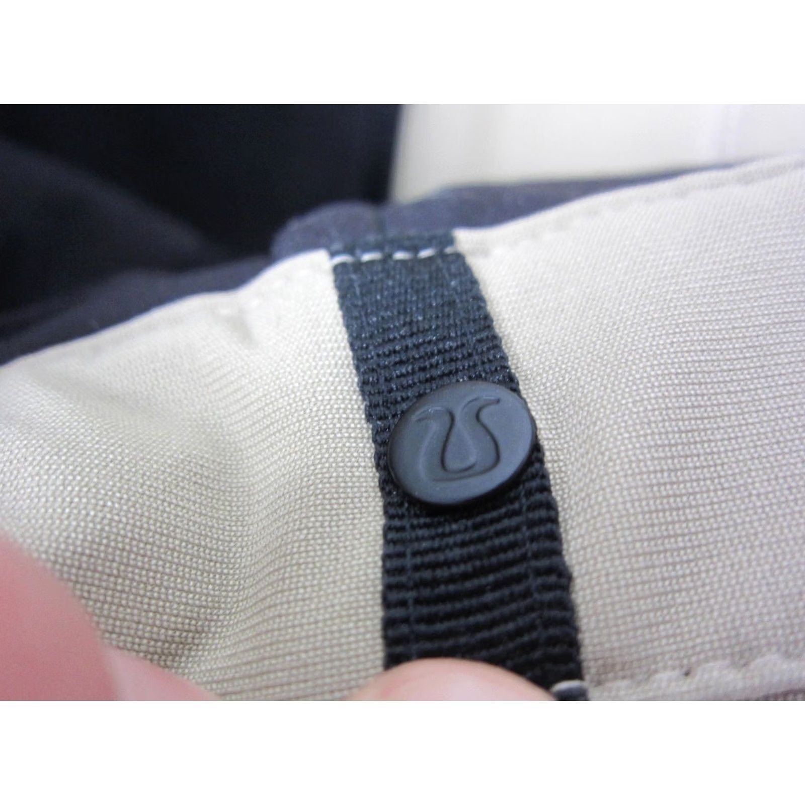 Lululemon Lululemon Pants Mens 32 Tall Brown Straight Performance Chino Commission Golf Size US 32 / EU 48 - 6 Thumbnail