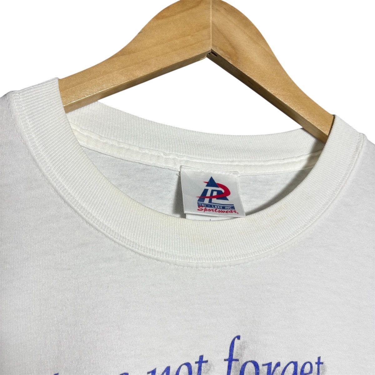 Vintage Vintage Y2K Twins Tower R.I.P. USA Falcon Long Sleeve Tee Size US L / EU 52-54 / 3 - 7 Thumbnail