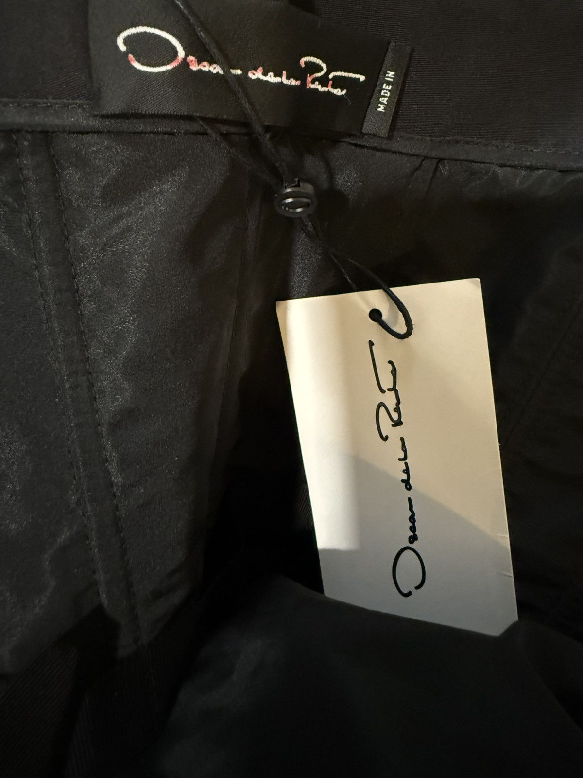 Oscar De La Renta Oscar de la Renta Black One-Shoulder Gown Size L / US 10 / IT 46 - 11 Thumbnail