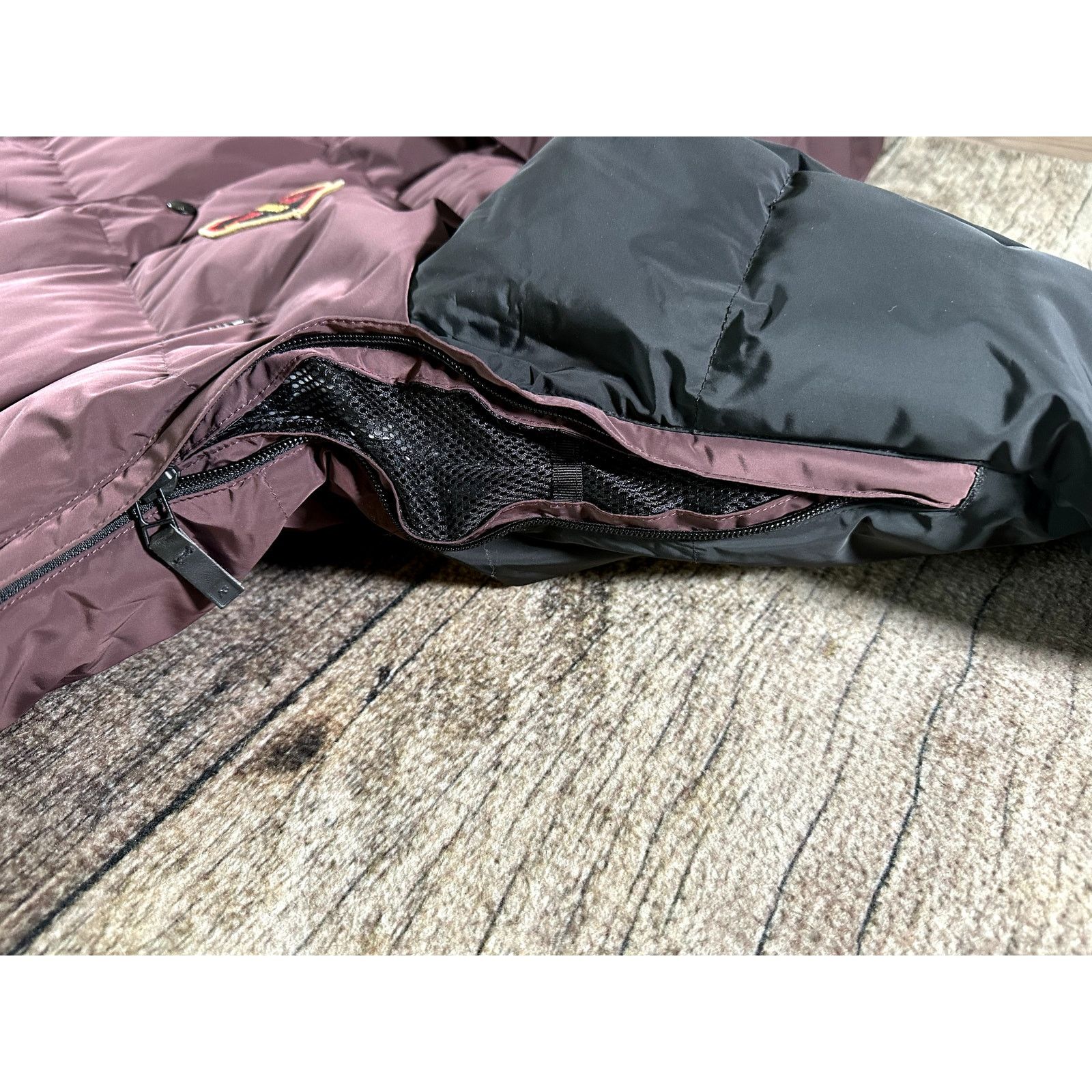 Burton Burton Analog AG Innsbruck Down Snowboard Maroon Jacket Sm Size US S / EU 44-46 / 1 - 7 Thumbnail