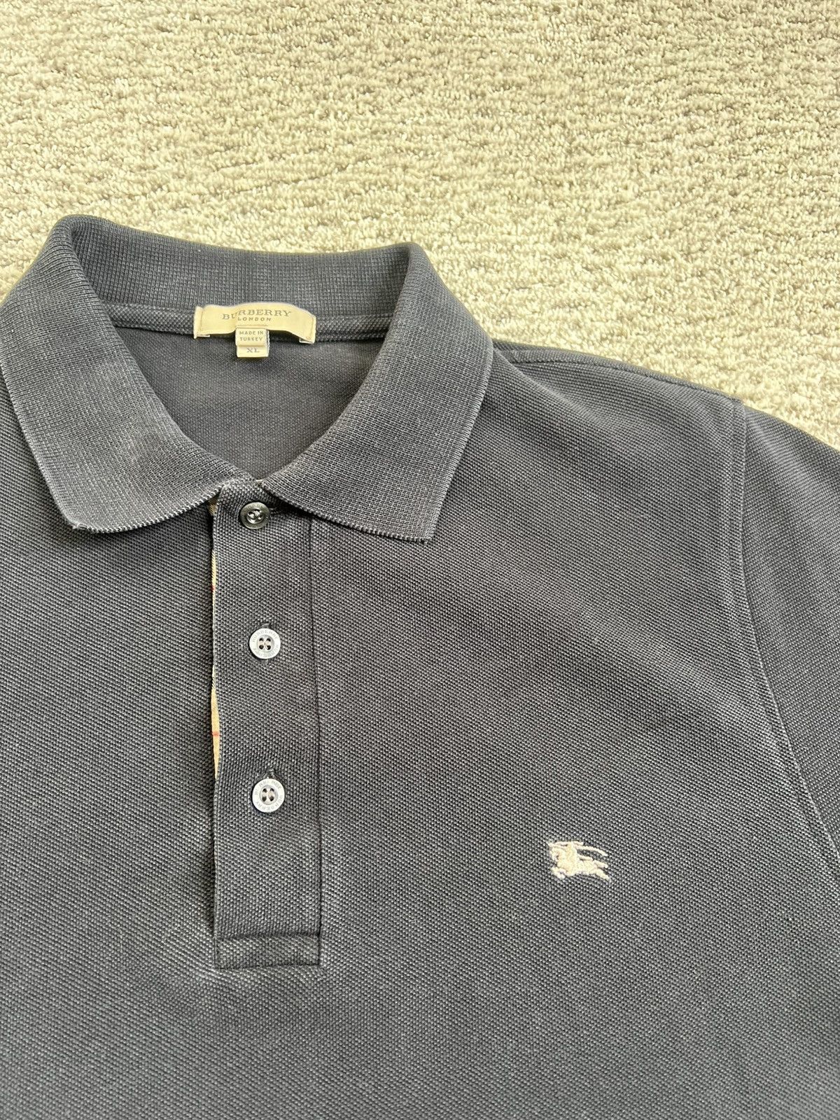 Burberry Burberry London Black Polo Shirt XL (Fits Like Medium) Size US XL / EU 56 / 4 - 3 Thumbnail