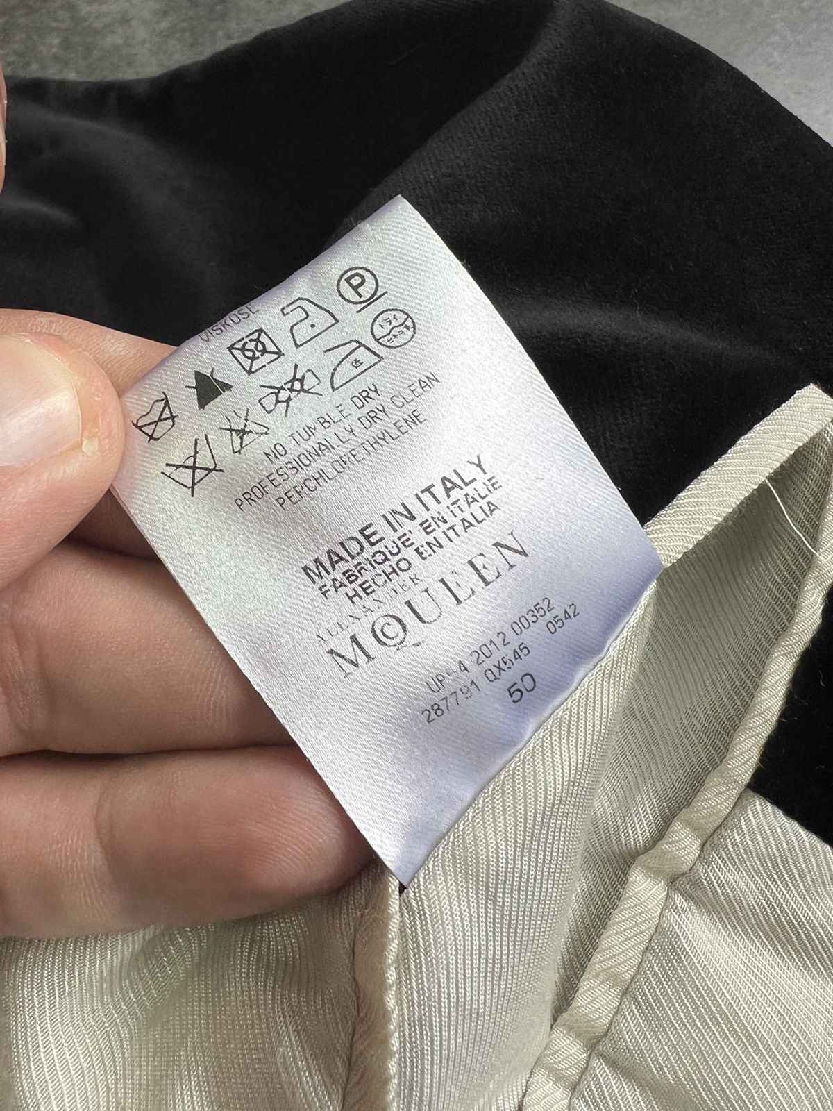 Alexander McQueen Alexander McQueen 2012 velvet tailored fit blazer jacket Size 50R - 9 Thumbnail