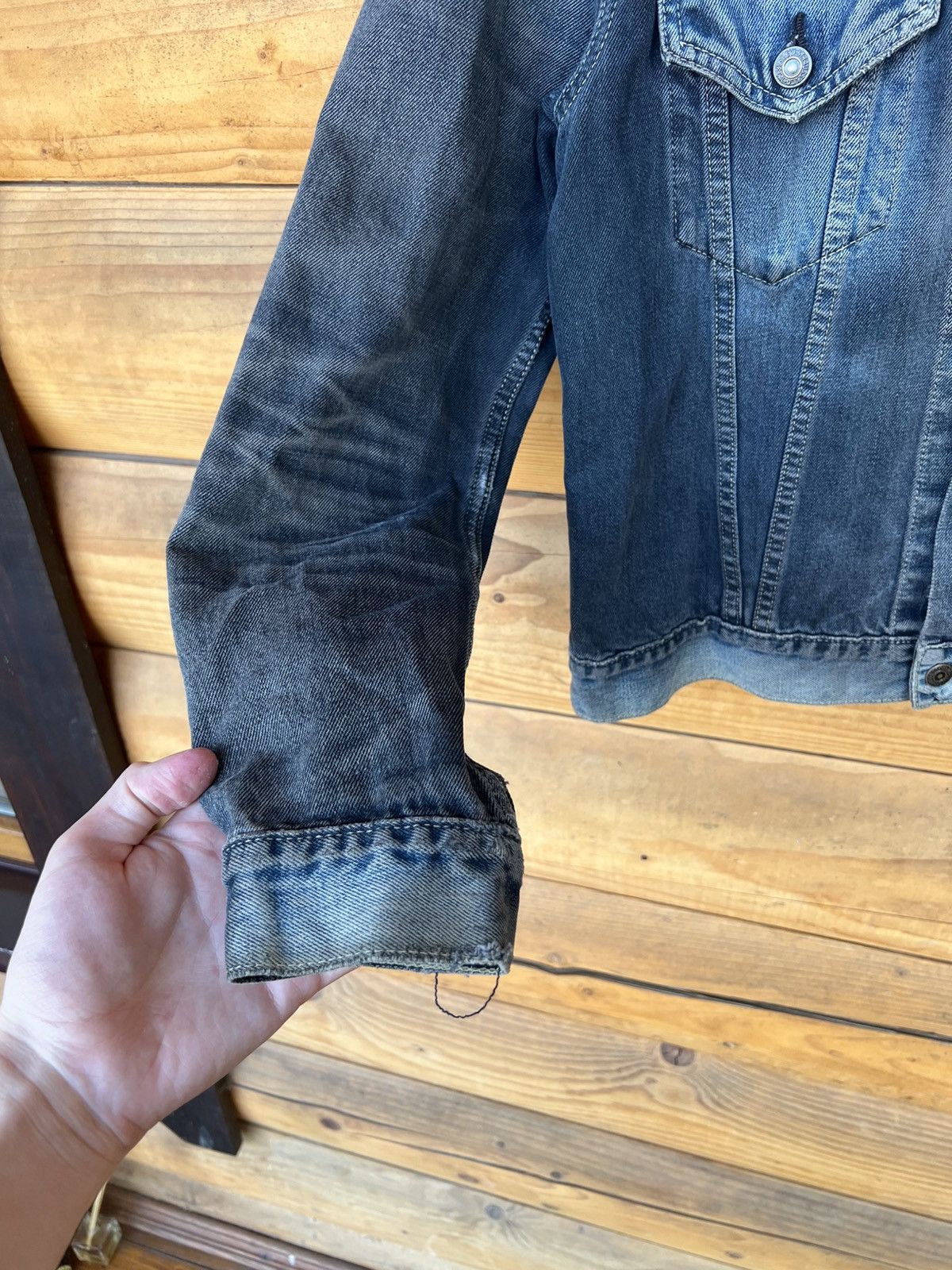 Levi's 90S VINTAGE LEVI’S 70500 OILED CREASE TRUCKER DENIM JACKET Size US L / EU 52-54 / 3 - 6 Thumbnail
