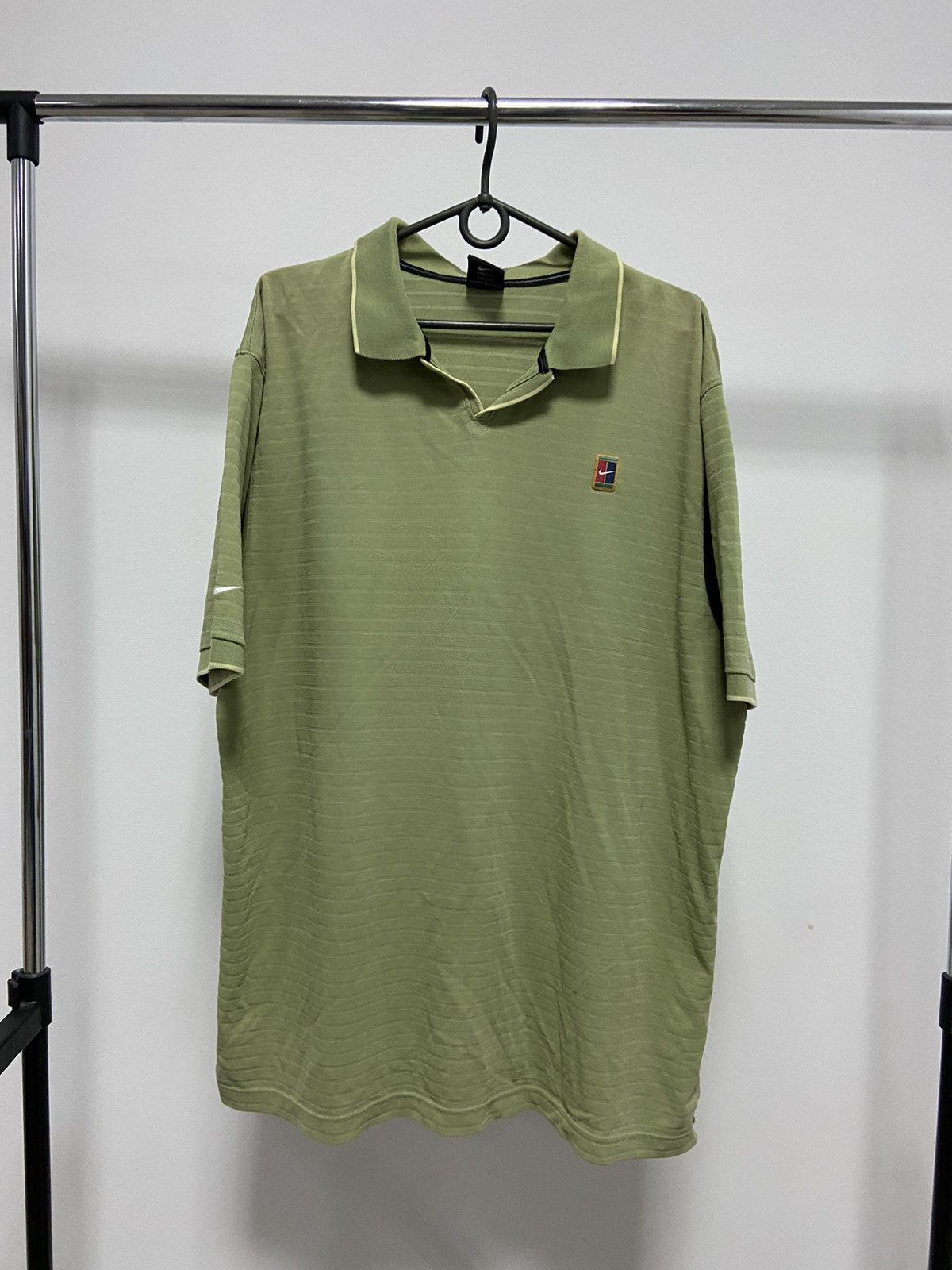 Nike × Vintage Nike Court Vintage Small logo T Shirt Polo Tennis Size US L / EU 52-54 / 3 - 1 Thumbnail