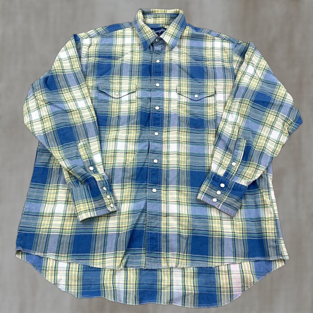 Wrangler VINTAGE Wrangler Shirt Men XL Blue Plaid Denim Pearl Snap Western Button-Up Long Sleeve 35" Tail Mens Western Casual Workwear Size US XL / EU 56 / 4 - 1 Thumbnail