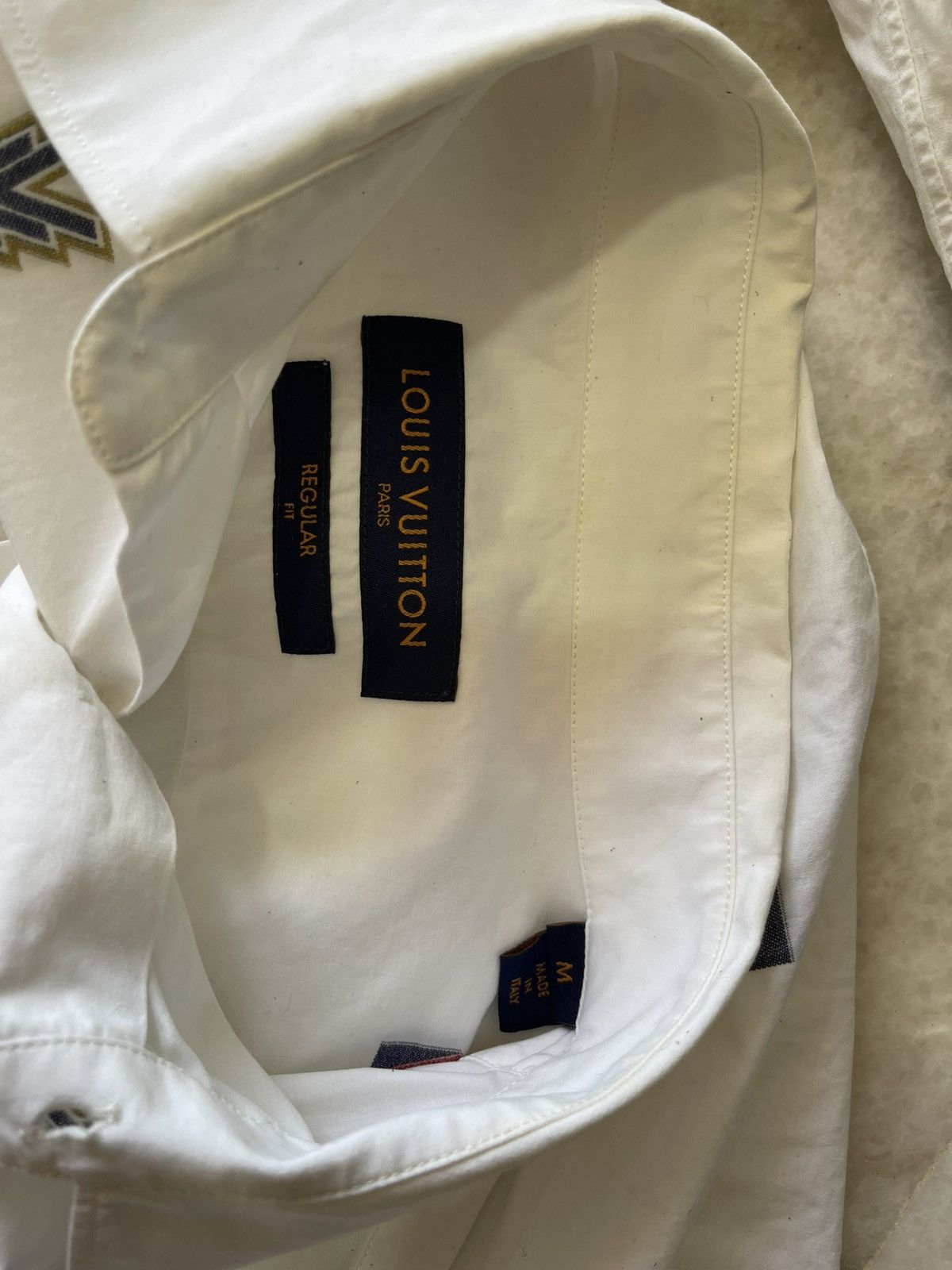 Louis Vuitton 2018 Louis Vuitton Embrodery Logo Button Up Size US M / EU 48-50 / 2 - 15 Thumbnail