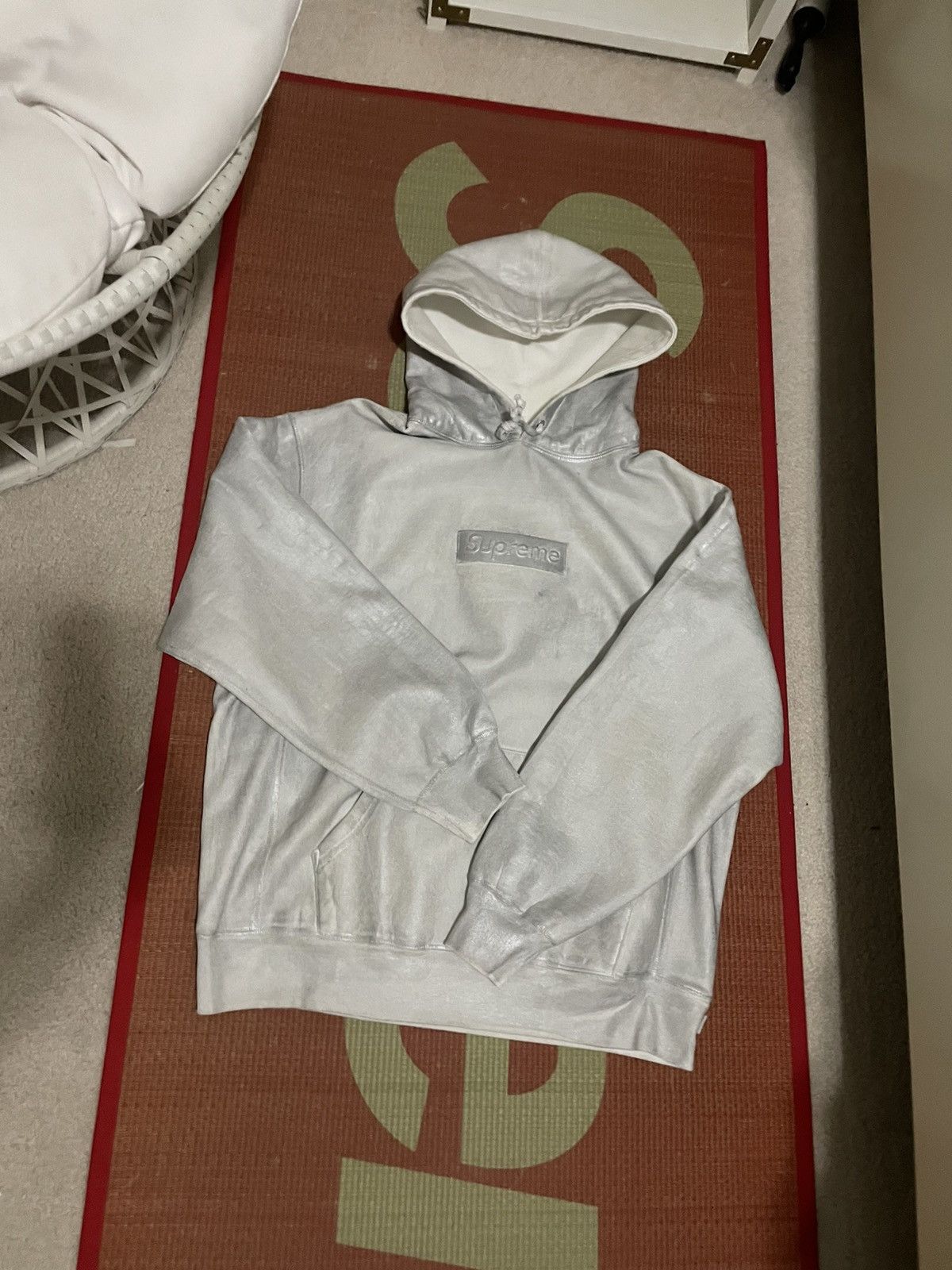 【Supreme x MM6 Maison Margiela】 ロゴ フーディー WHITE Supreme x MM6 Maison Margiela Foil Box Logo Hoodie 'White