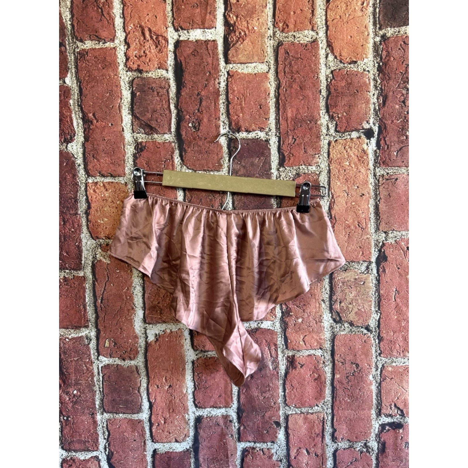 Victoria's Secret Victoria's Secret Womens Panties Pink S NWT Cheeky Underwear Small Regular Size Size ONE SIZE - 2 Thumbnail