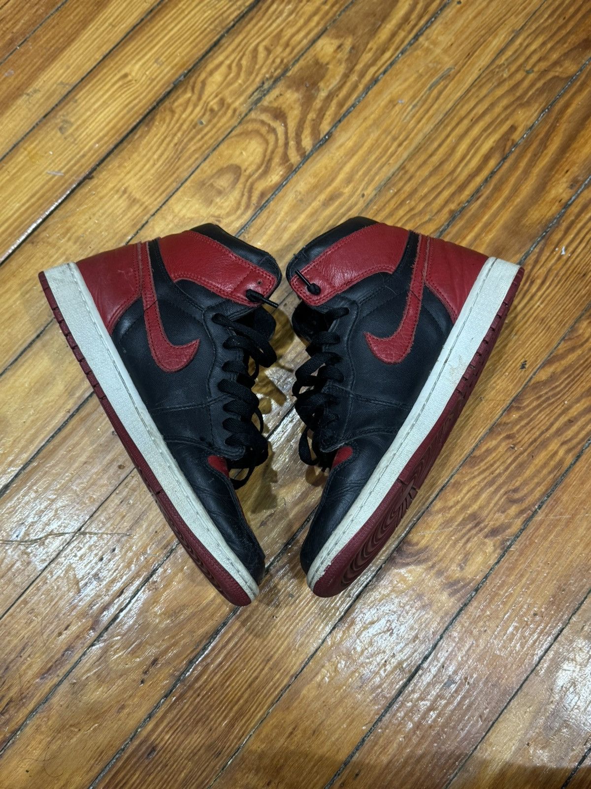 Jordan Brand Air jordan 1 Bred Size US 8 / EU 41 - 2 Thumbnail