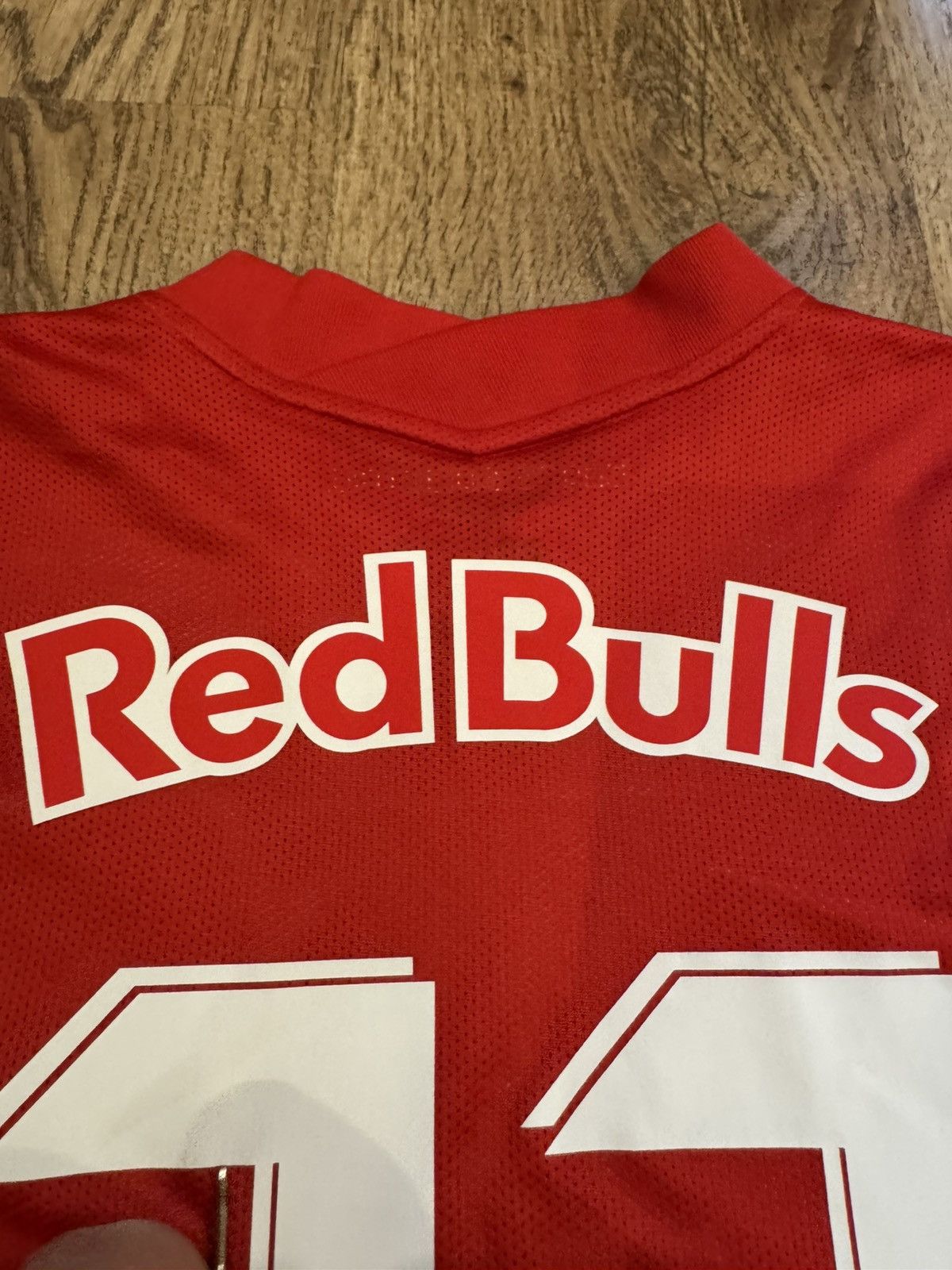 Nike RED BULL SALZBURG 2021-2022 FOOTBALL SHIRT SOCCER SIZE S Size US S / EU 44-46 / 1 - 15 Thumbnail