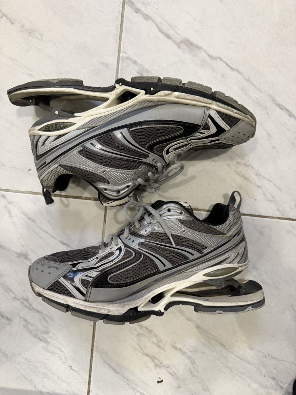 Balenciaga Balenciaga Expanders Size US 12 / EU 45 - 6 Thumbnail