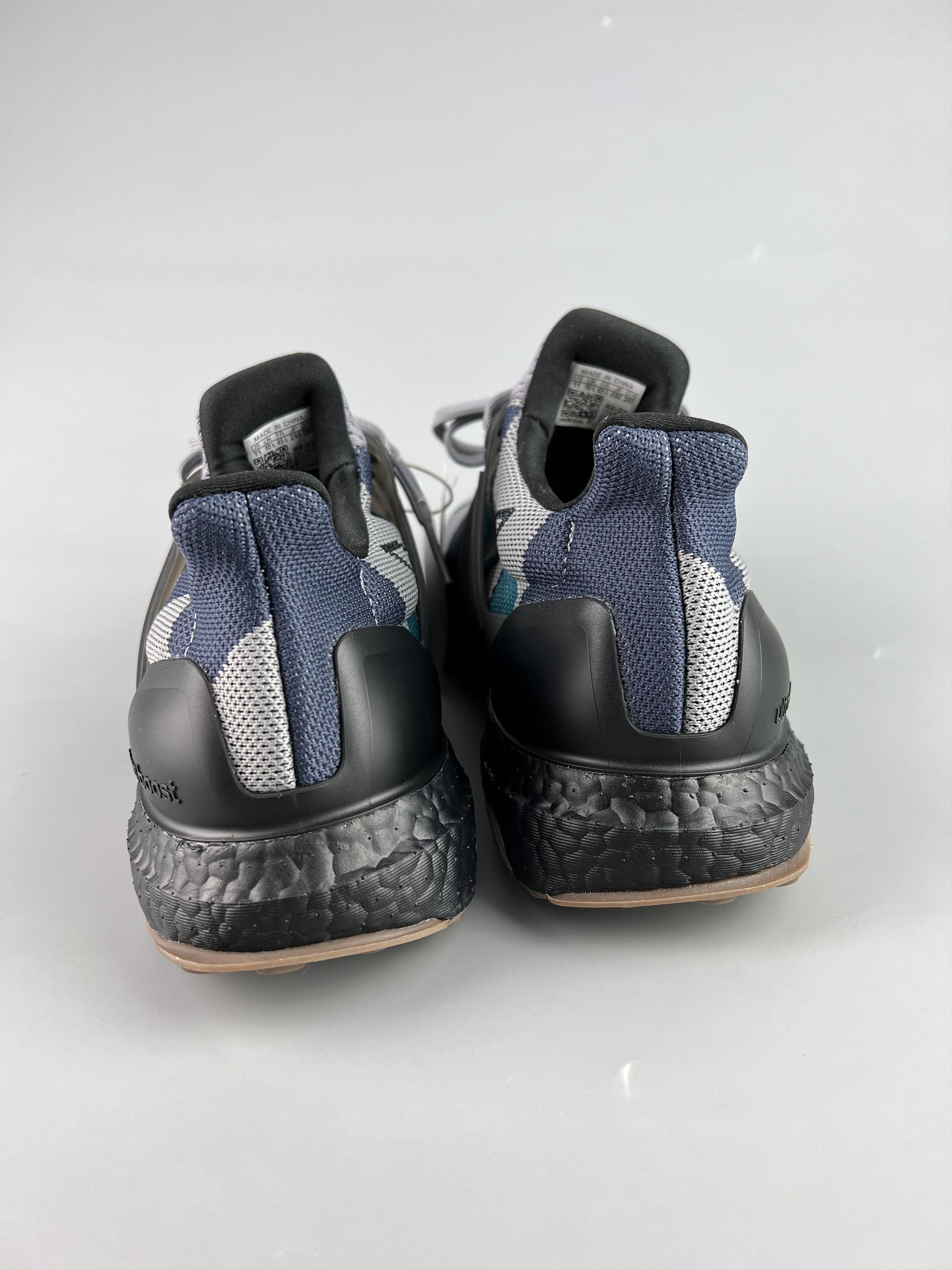 Adidas Adidas UltraBoost x Mark Gonzales Men's Sneakers US8.5 Size US 8.5 / EU 41-42 - 5 Thumbnail