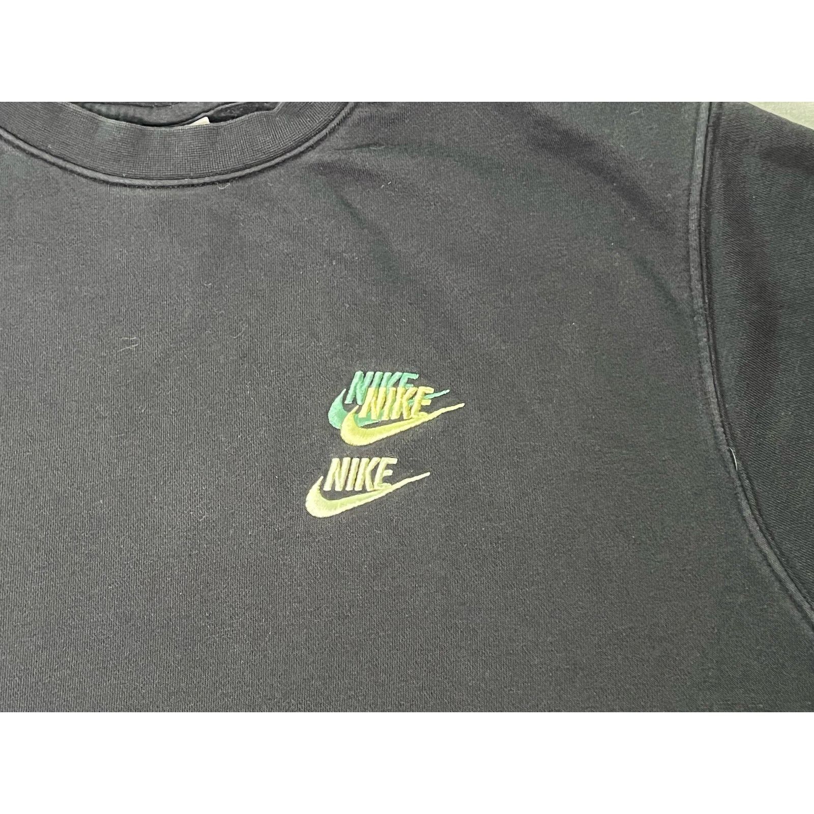 Nike Nike Multi Logo Embroidered Crewneck Sweatshirt Large Size US L / EU 52-54 / 3 - 4 Thumbnail