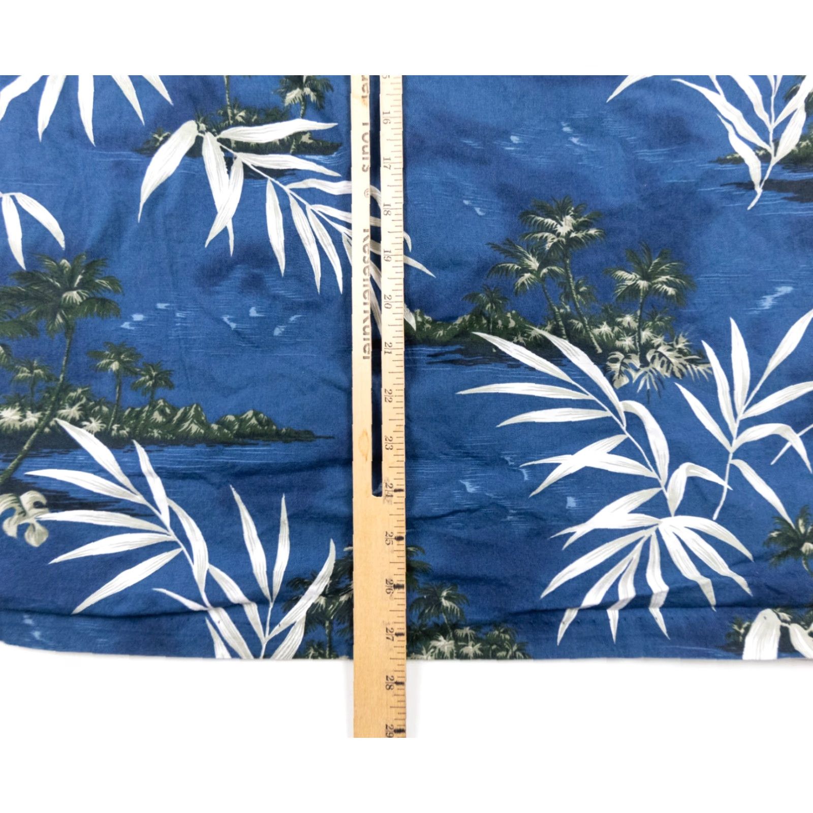 Vintage RJC Shirt Adult Large Blue Floral Hawaiian Button-Down Shirt Size US L / EU 52-54 / 3 - 7 Thumbnail