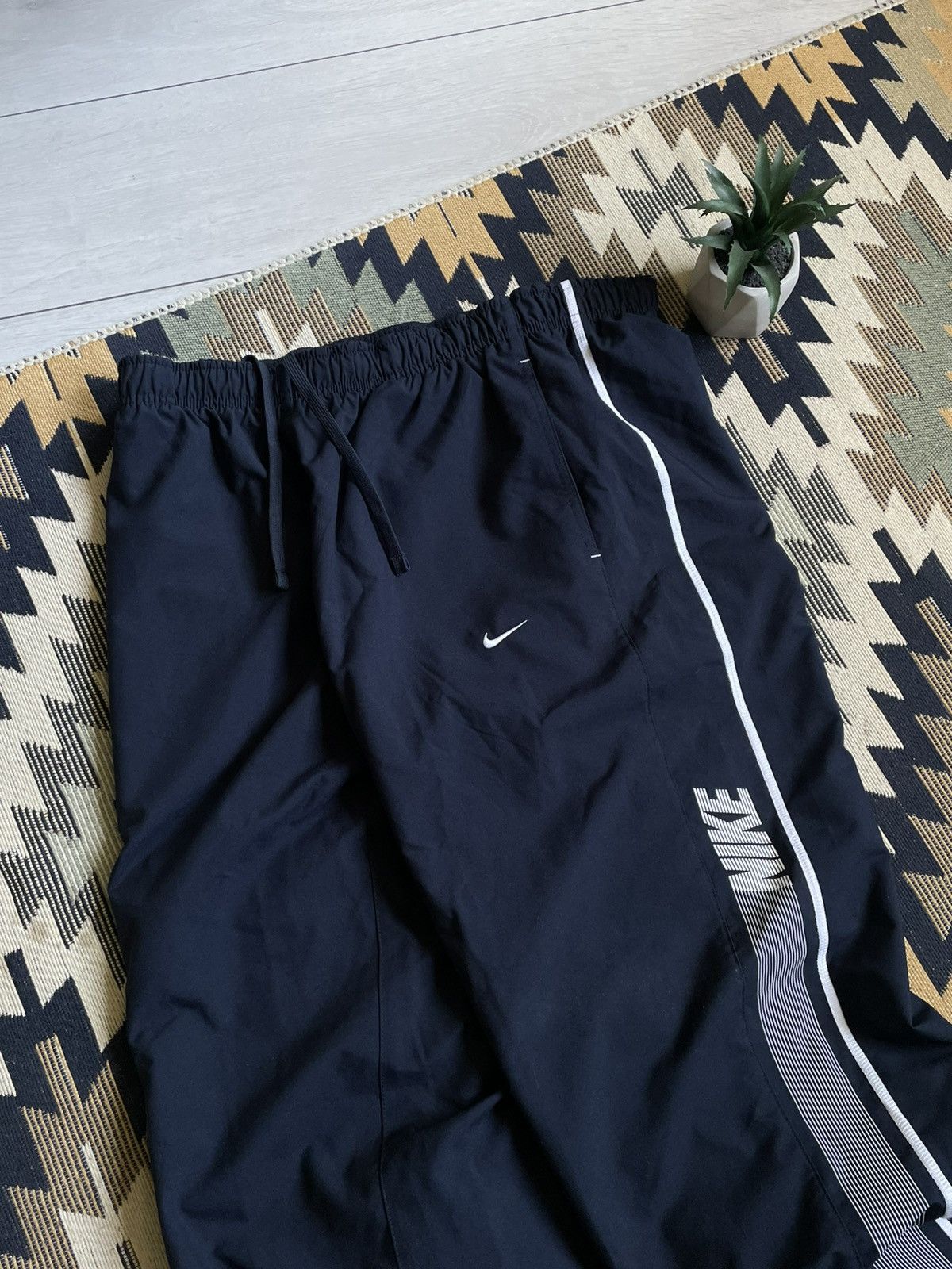 Vintage Vintage Nike Nylon Logo Swoosh Drill Y2K Track Pants Size US 36 / EU 52 - 2 Thumbnail