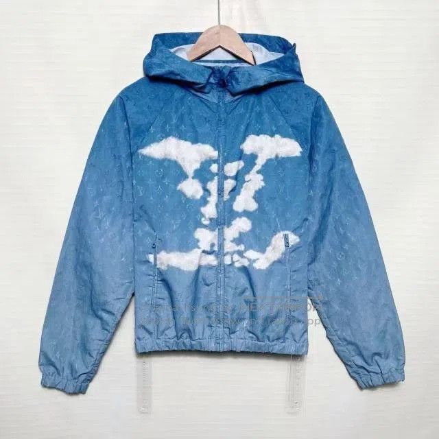 Louis Vuitton Louis Vuitton Heaven on Earth Hooded Jacket. Size US M / EU 48-50 / 2 - 1 Thumbnail