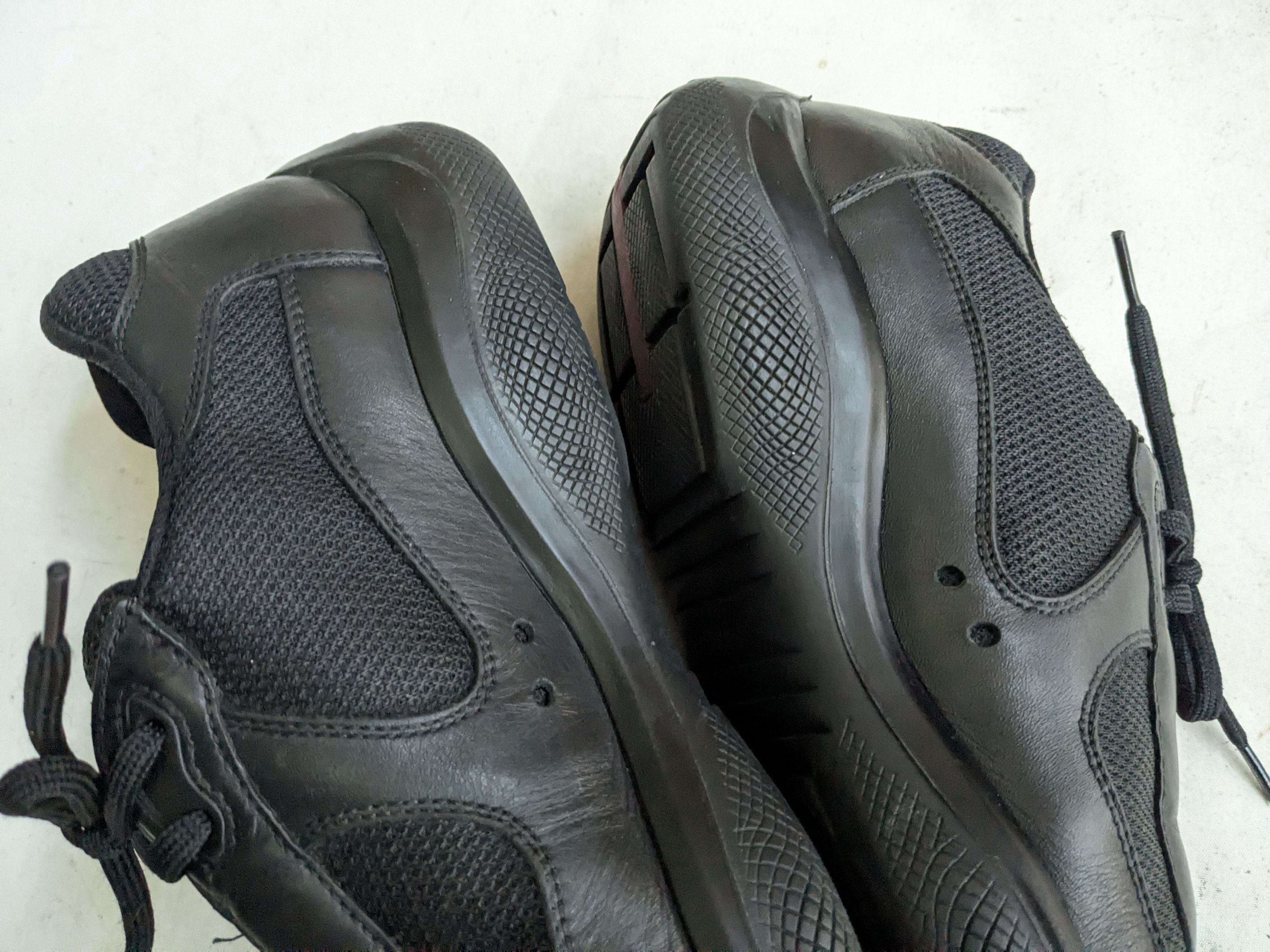 Prada Prada America's Cup Sneakers Black 9 Red Leather Low Tops Size US 9 / EU 42 - 11 Thumbnail