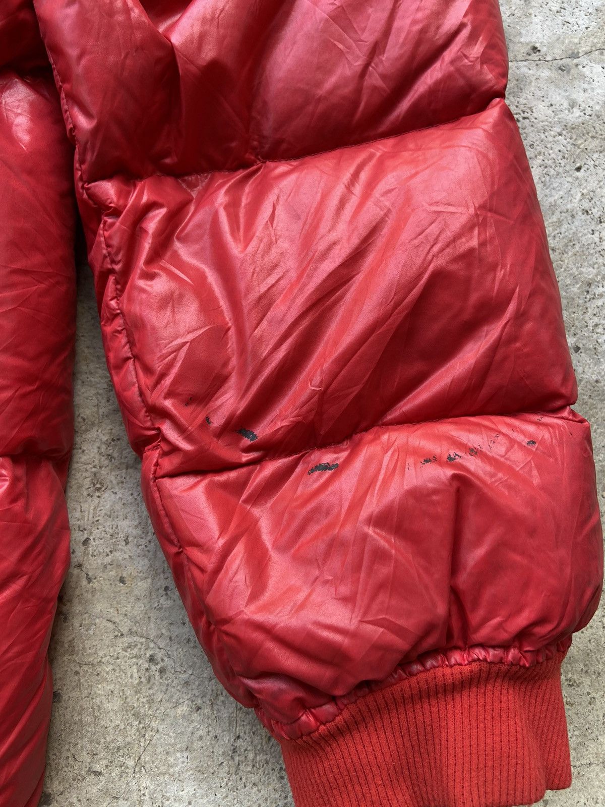 Moncler Vintage 80s Moncler Grenoble Paninaro Puffer Jacket Size US L / EU 52-54 / 3 - 6 Thumbnail