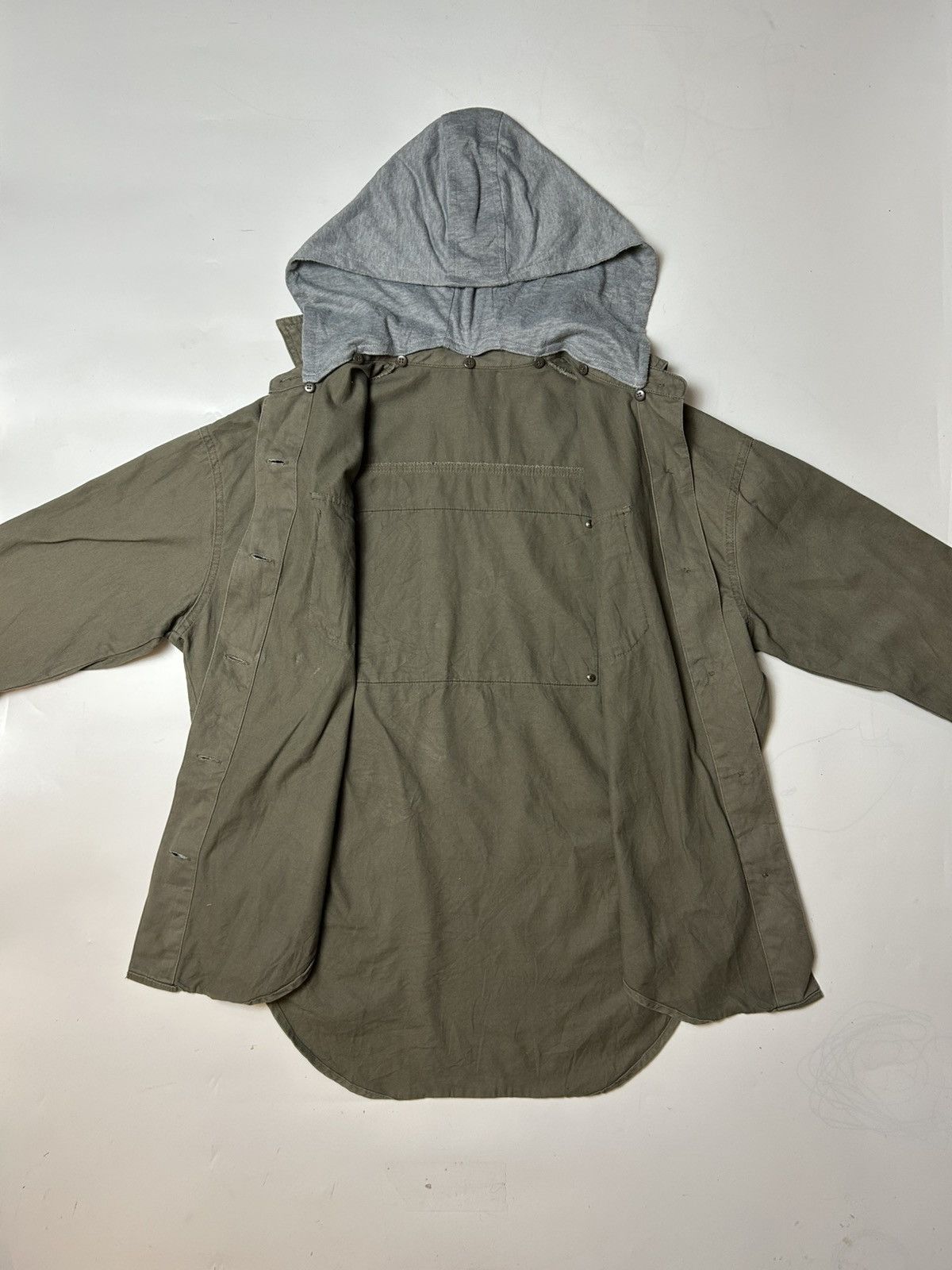 Alpha Industries LUTIQUE ARMY BUTTON UP SHIRT WITH HOODIE Size US L / EU 52-54 / 3 - 5 Thumbnail