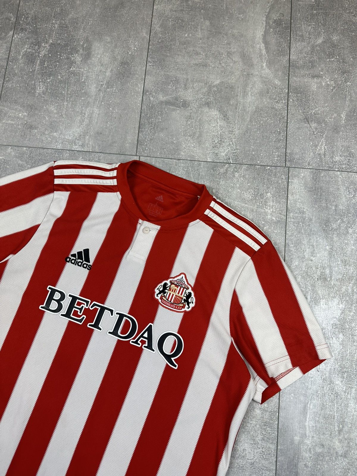 Vintage Adidas Sunderland Home Soccer Jersey Size US L / EU 52-54 / 3 - 4 Thumbnail
