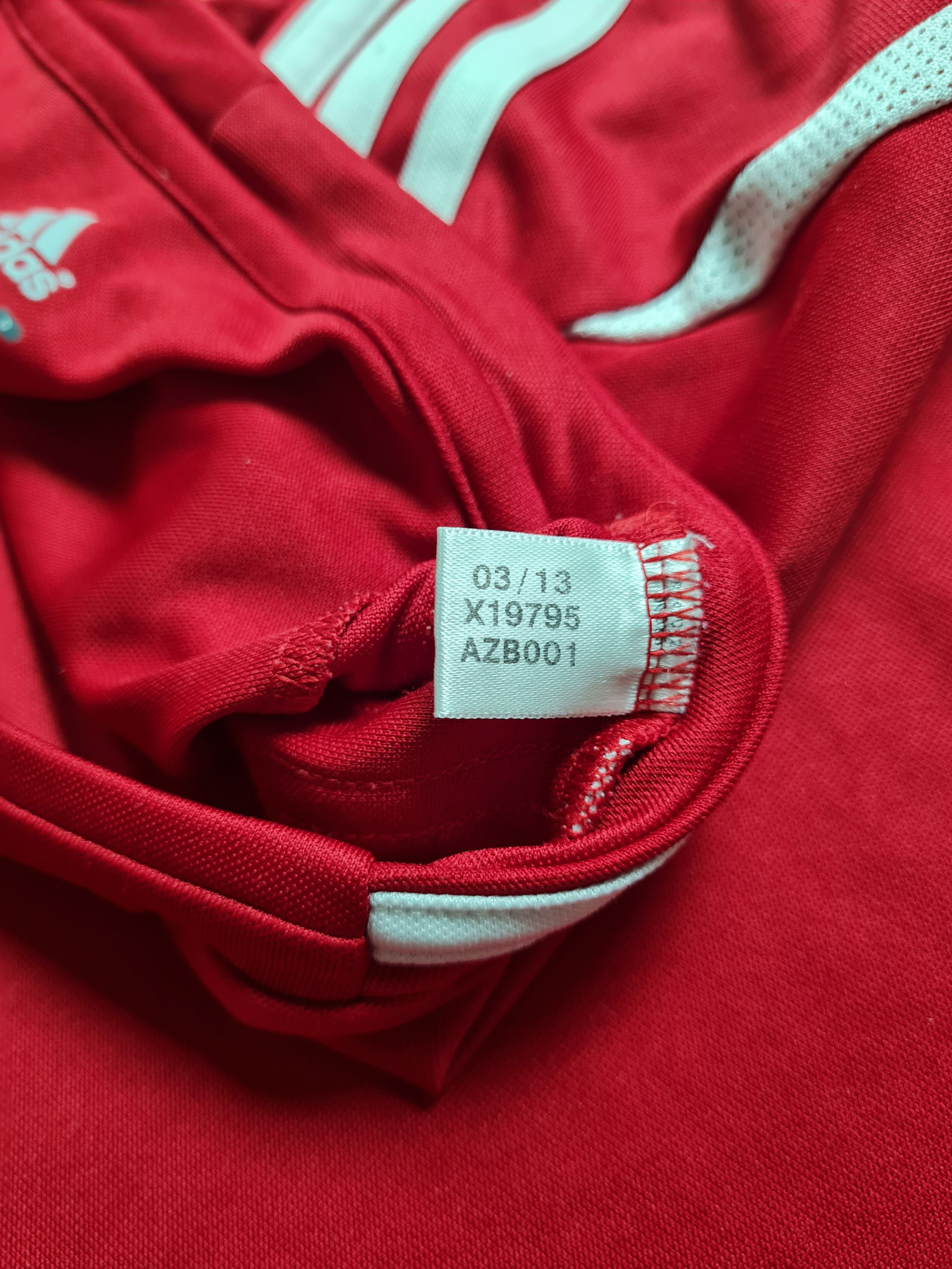 Adidas FOOTBALL SHIRT SOCCER JERSEY NOTTINGHAM FORESTADIDAS SIZE L Size US L / EU 52-54 / 3 - 5 Thumbnail