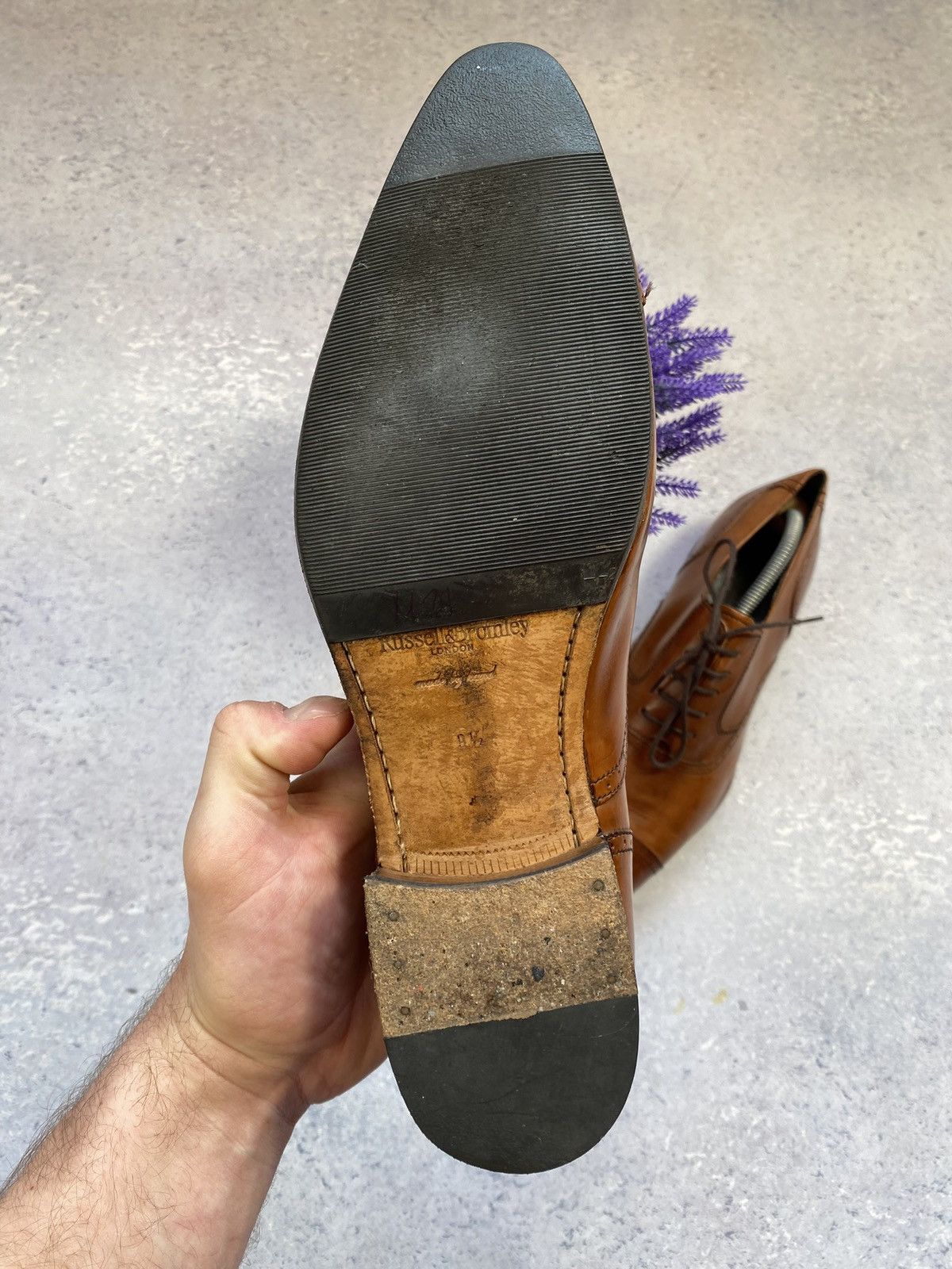 Russell & Bromley Russel and Bromley Men’s Brown Leather Brouge Size 9.5 Size US 9.5 / EU 42-43 - 12 Thumbnail