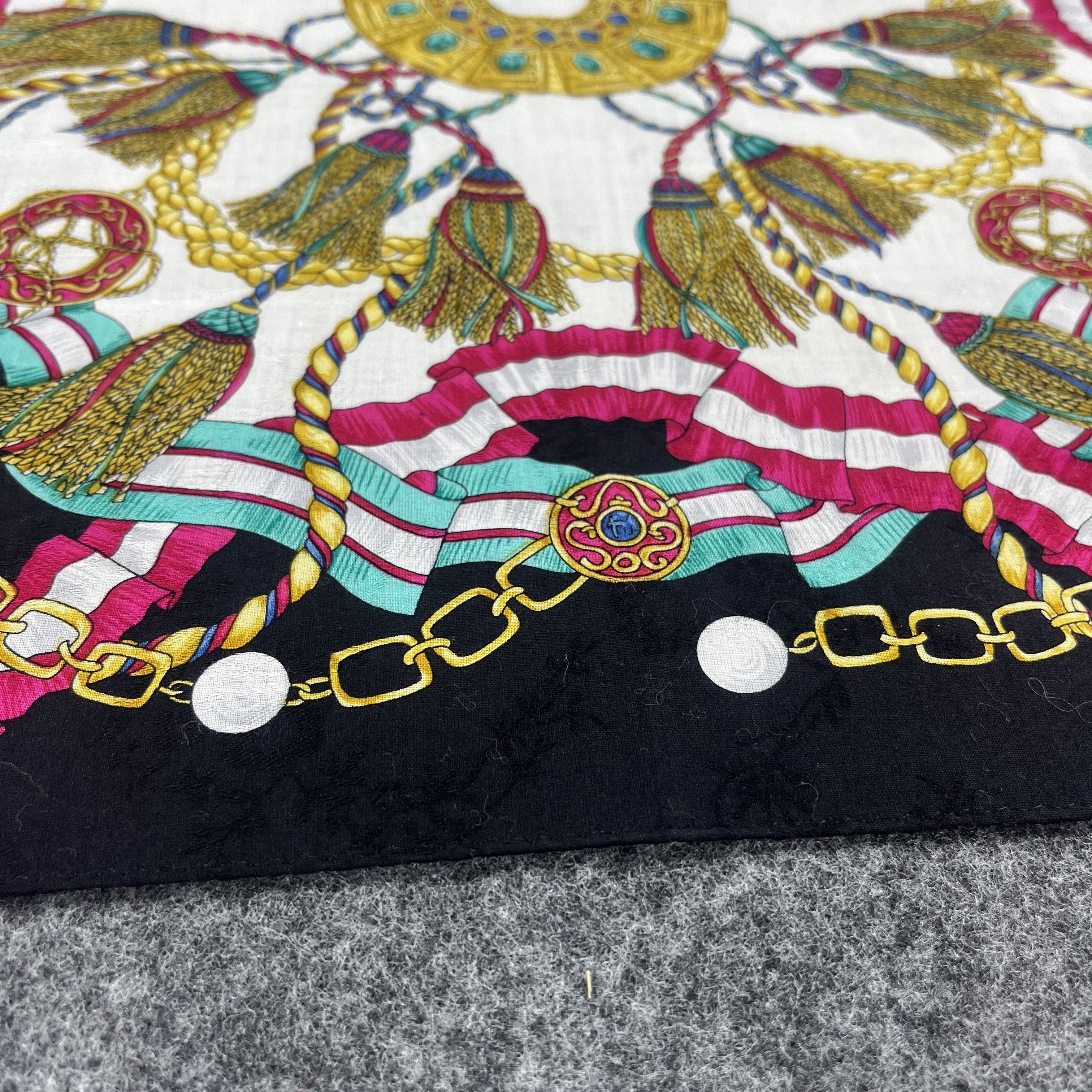 Roberta di Camerino Roberta Di Camerino Handkerchief / Neckerchief B246 Size ONE SIZE - 9 Thumbnail
