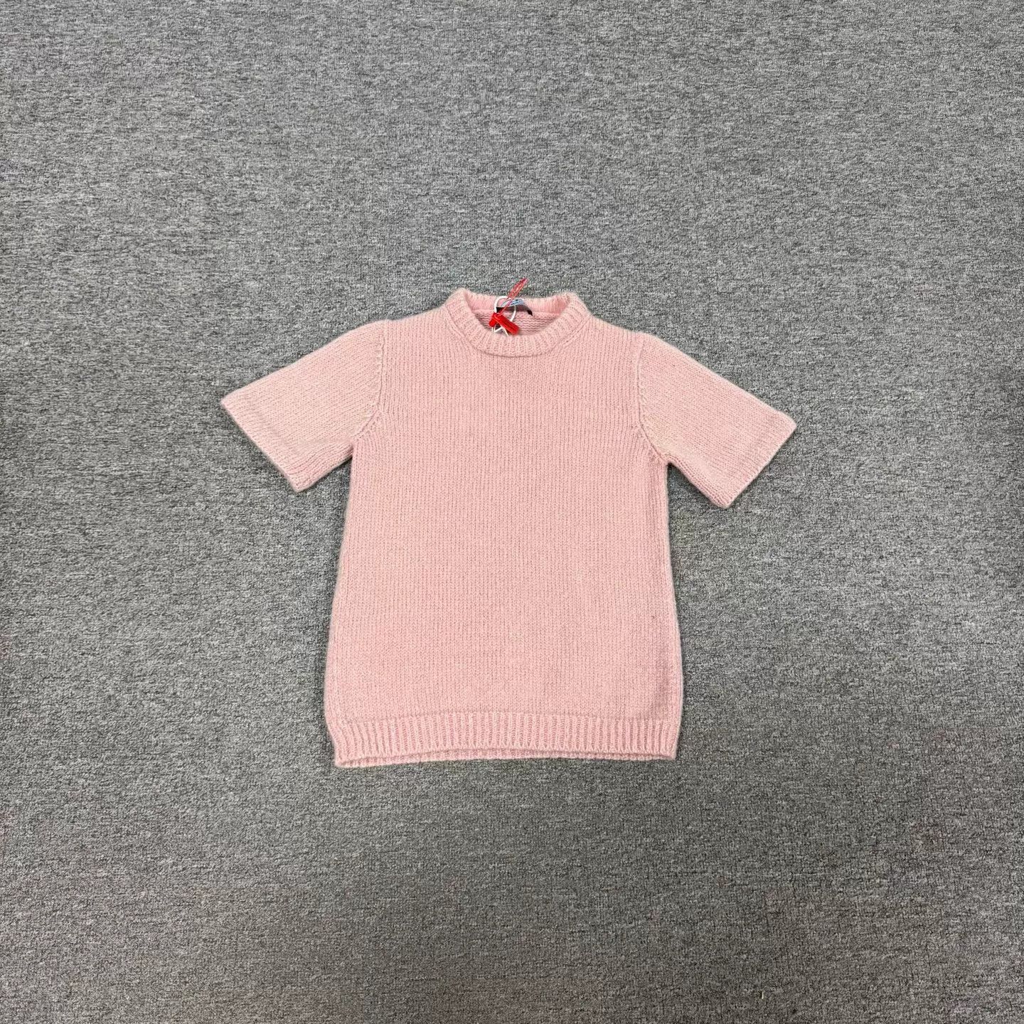 Prada Prada knit short sleeve sweater 38 99 new Size XS / US 0-2 / IT 36-38 - 1 Thumbnail