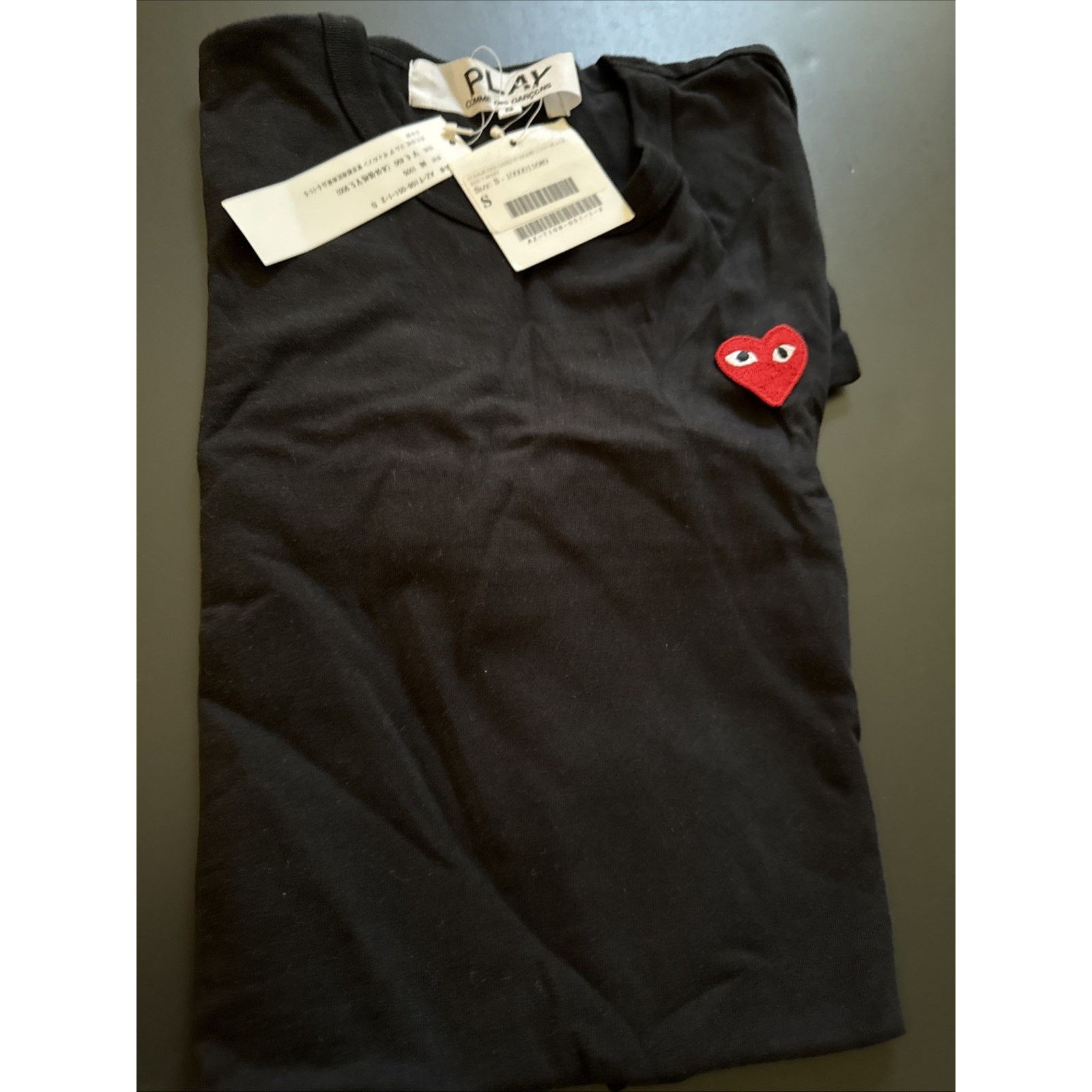 CDG BLACK Basic Heart Logo Small PLAY Tops Comme Des Garcons