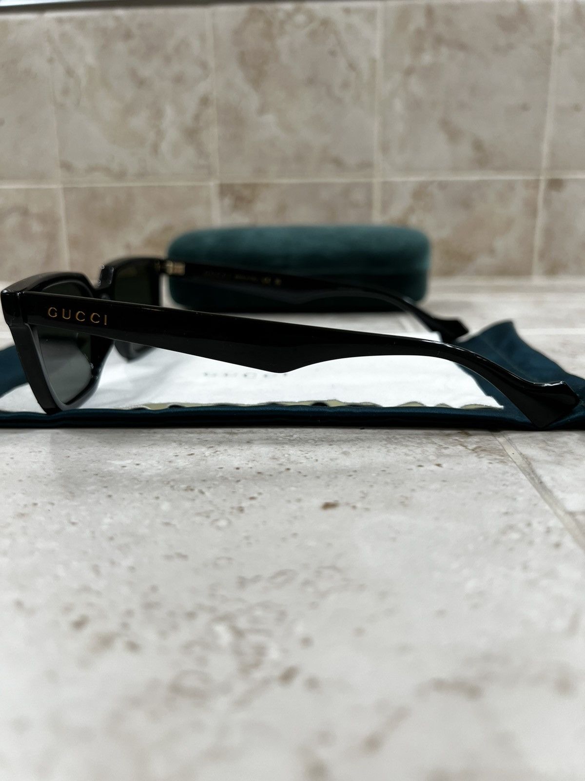 Gucci Gucci Sunglasses Black/Gold (Gender Fluid Size ONE SIZE - 10 Thumbnail