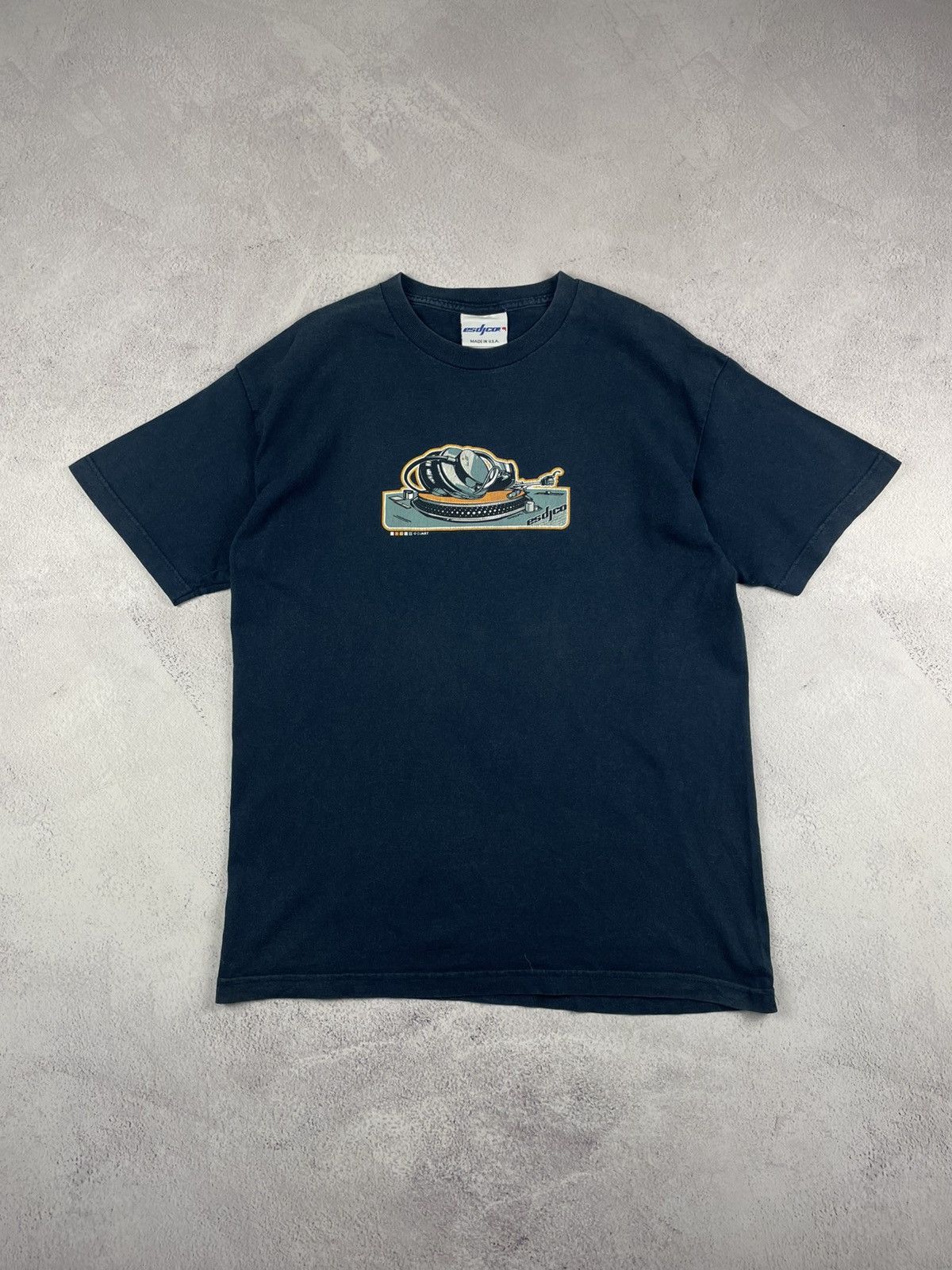 Vintage Vintage Esdjco Djart DJ Turntable Tee USA Made Size L Size US L / EU 52-54 / 3 - 1 Thumbnail