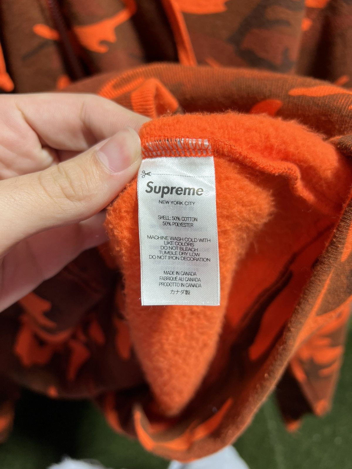 Supreme Supreme Orange Camo Zip-Up Hoodie Size US M / EU 48-50 / 2 - 5 Thumbnail