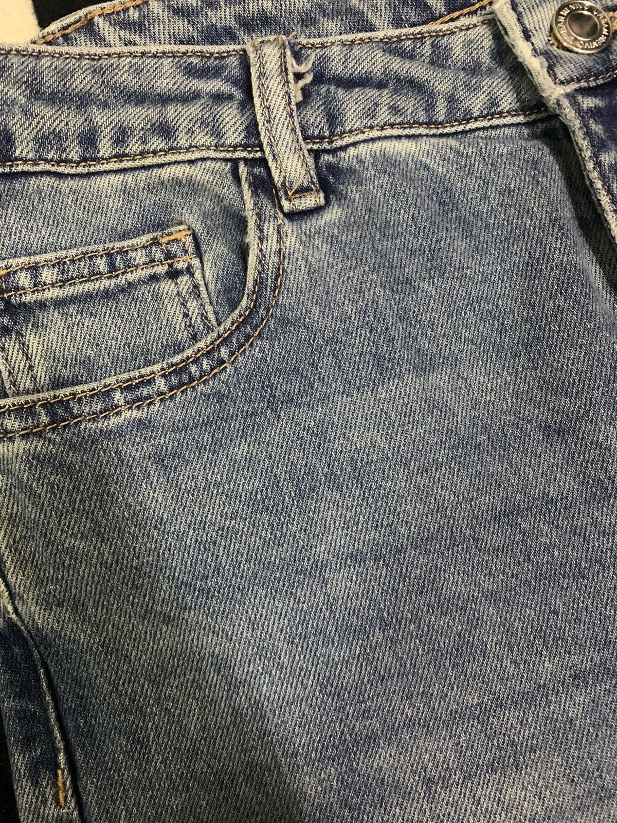 Japanese Brand Y2K Japanese Brand Urban Revivo Flared Jeans Women Size Size US 30 / EU 46 - 5 Thumbnail